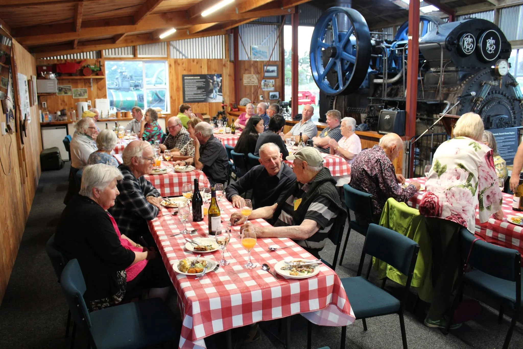Dinner1.jpg