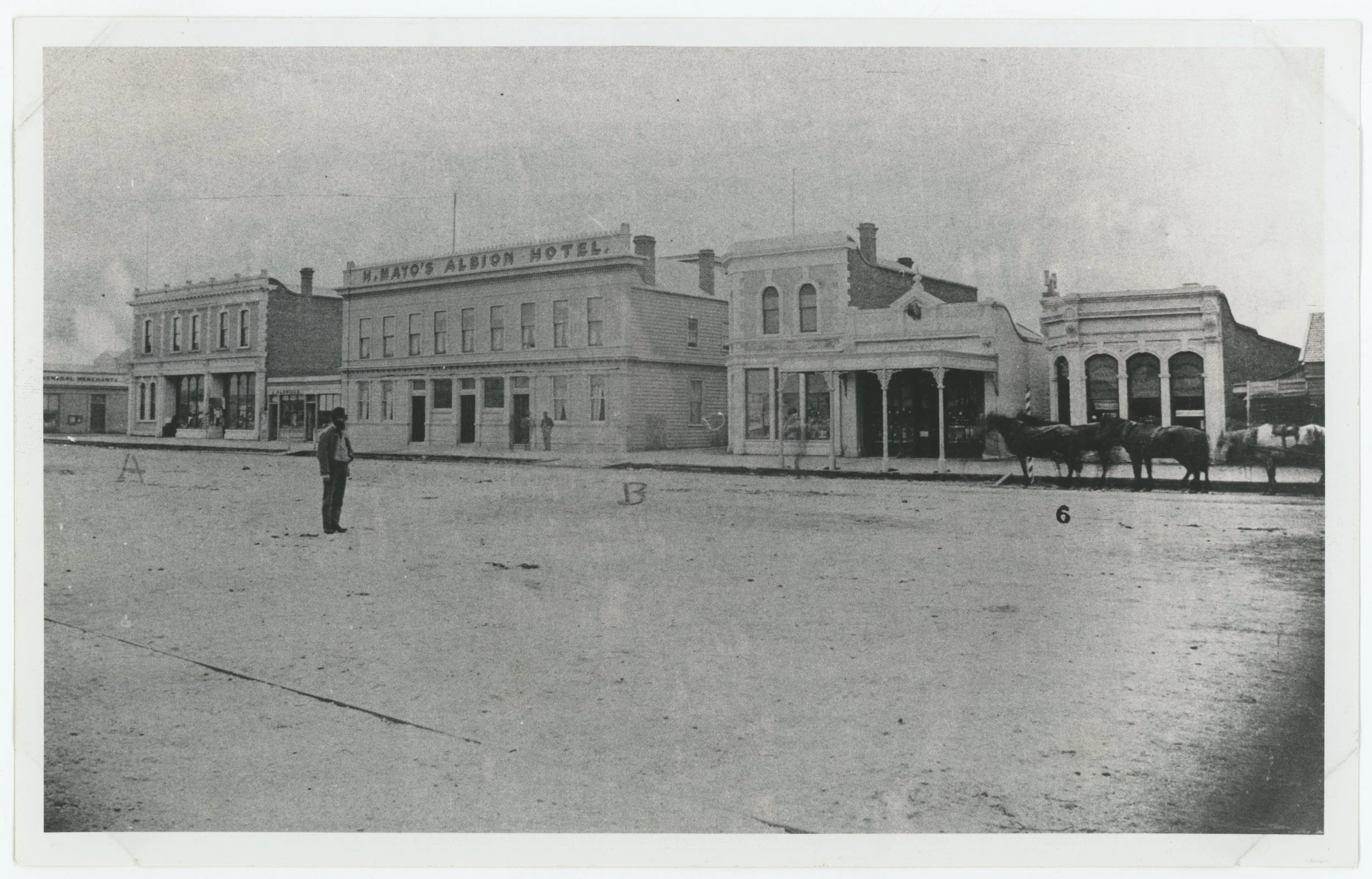 Southland Pubs & Hotels