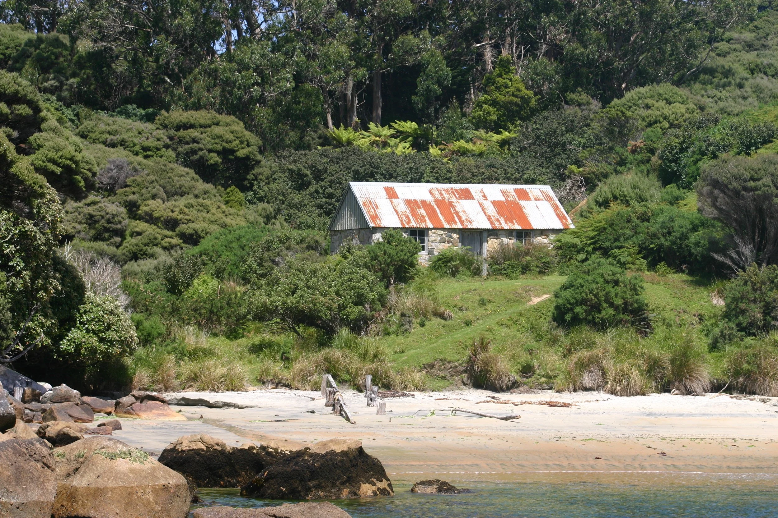 Ackers cottage 2008.jpg