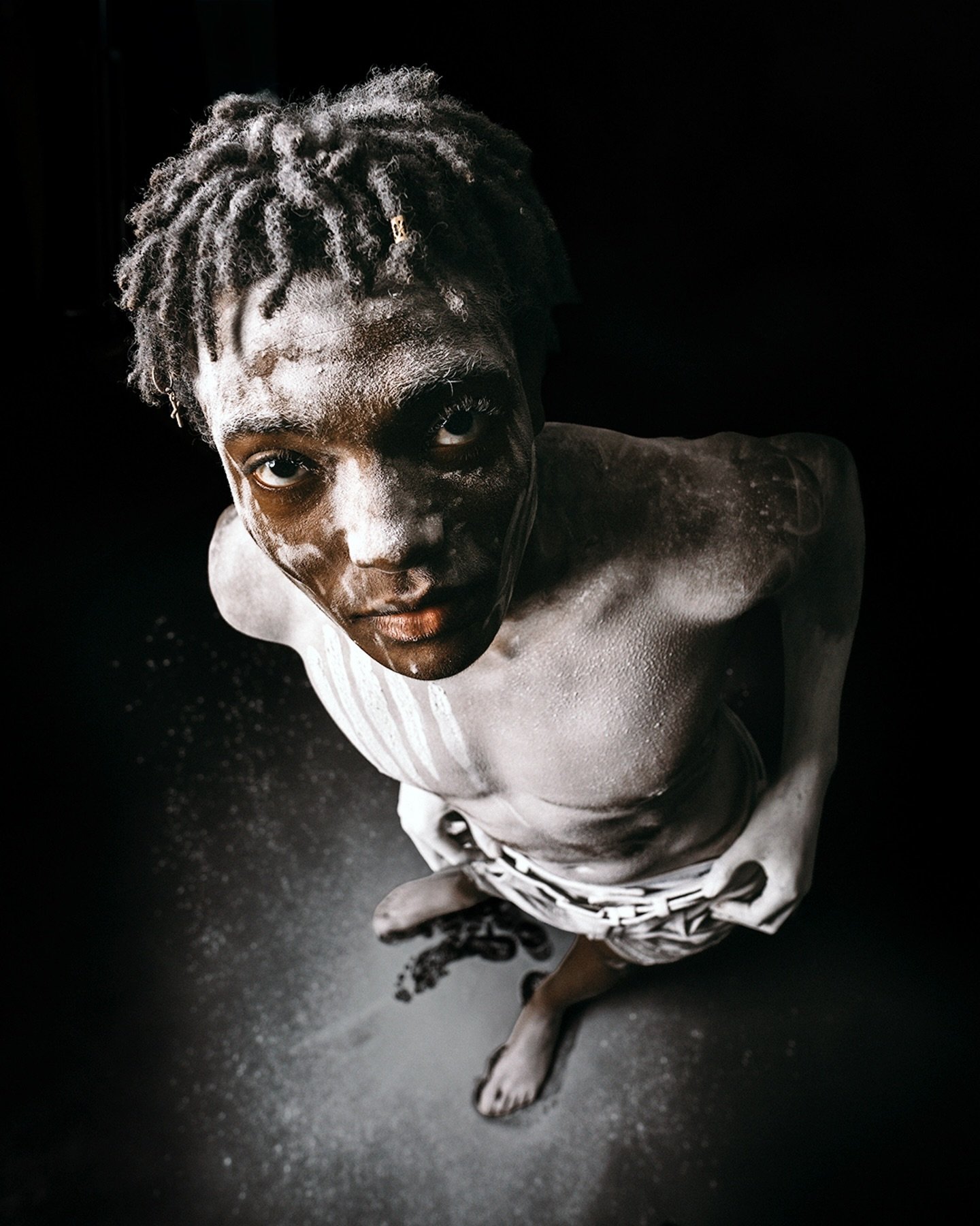 &ldquo;POWDERED SOUL&rdquo;

Flesh, pigment, presence&mdash;this is ritual reimagined.

Model: @ryan_ngigi 
Makeup: @___pieces_of_me___ 
Assisted: @ethan.wardlaw 
#dreamteam 

Hashtags for viral reach:
#MelbournePhotographer #FashionEditorial #Modern