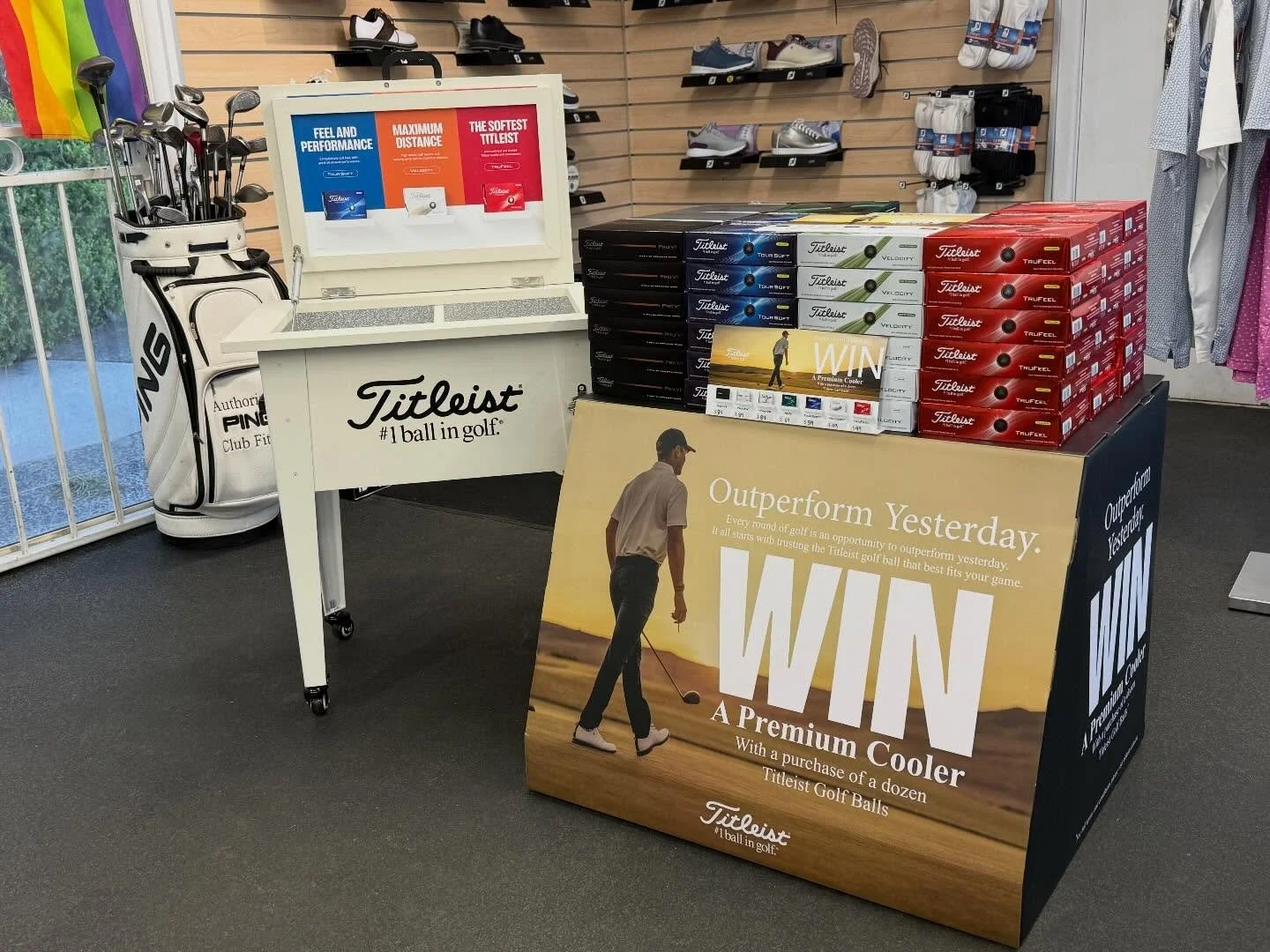 If this cooler is all you&rsquo;re missing, come and buy a dozen Titleist balls to be in Monday&rsquo;s draw. 

#titleist

@titleist_anz