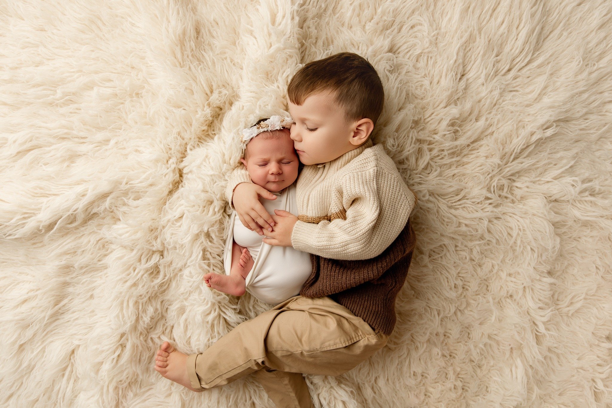 She slept like an angel, all curled up and peaceful in her dreamy little world 💕
And big brother? He pretended to sleep&mdash;eyes closed, still as can be&mdash;just to make the moment perfect.
Because even at his age, he already knows how to show u