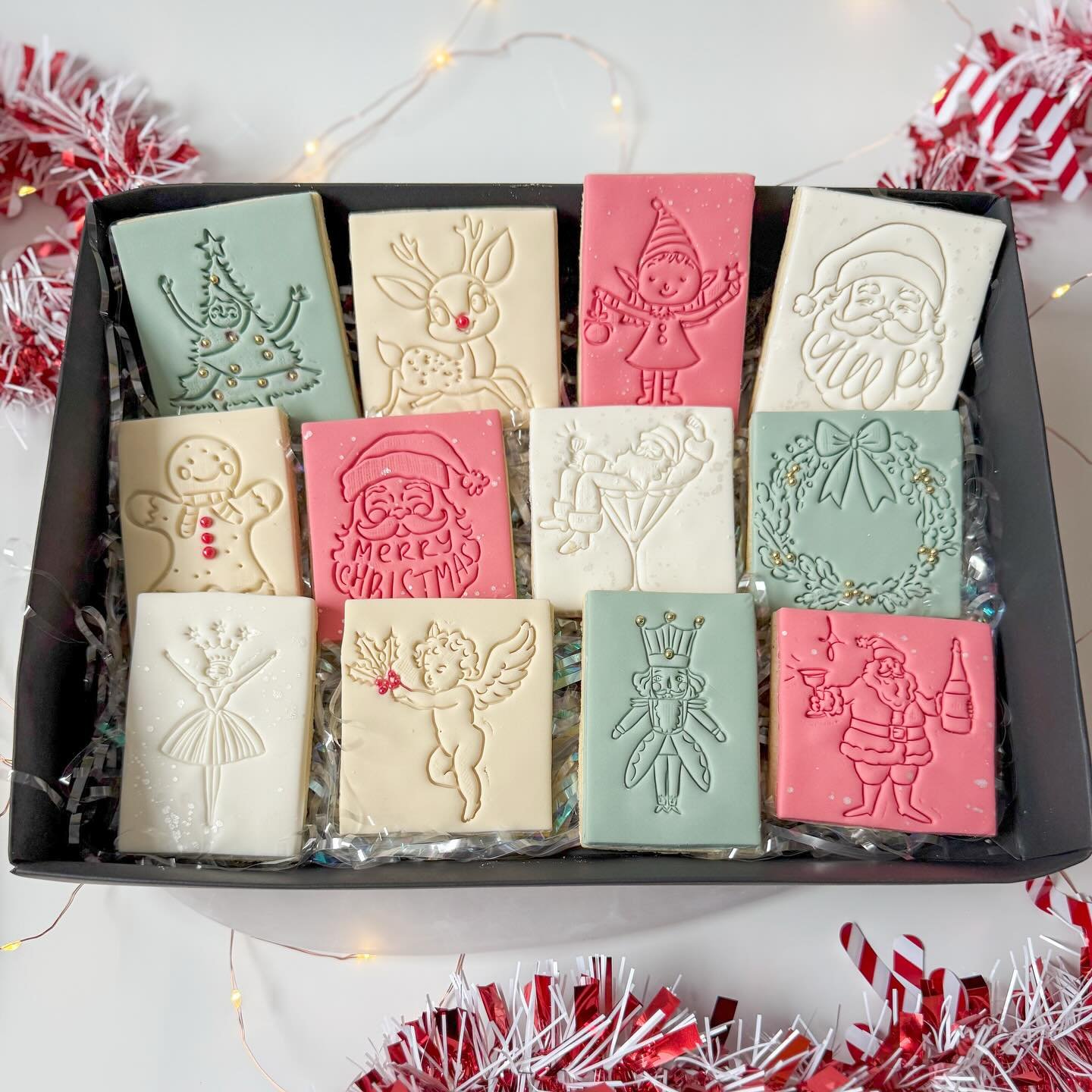 Get ready to sleigh your holiday cravings! 🛷🎁

🎄Preorders go live tonight 6pm on the website
🎅🏼Two pickup dates - Monday 16th of December &amp; Monday 23rd of December
🎁 All Bics are made fresh to order and will be individually heat sealed to m