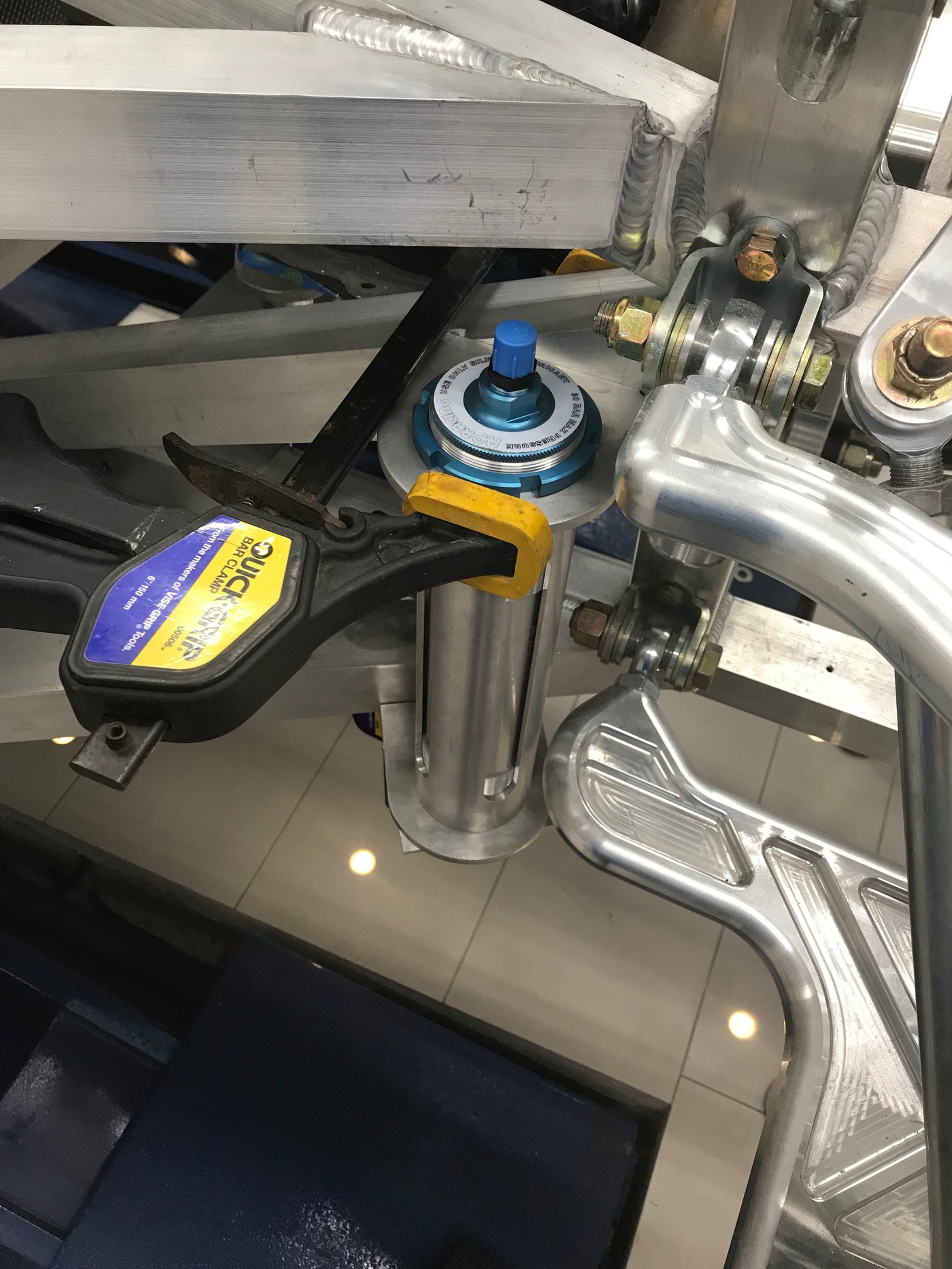  Air-Jack System 