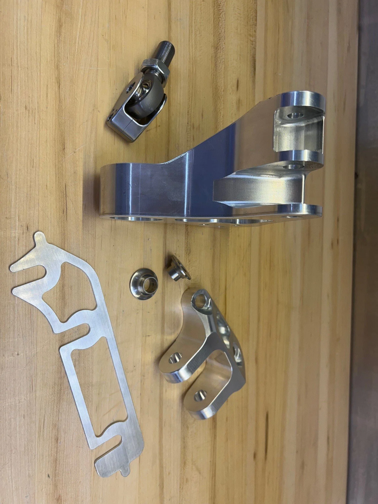 Rear Suspension 05.jpg