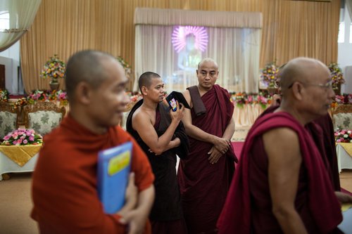 016_yangon130614-0654.jpeg