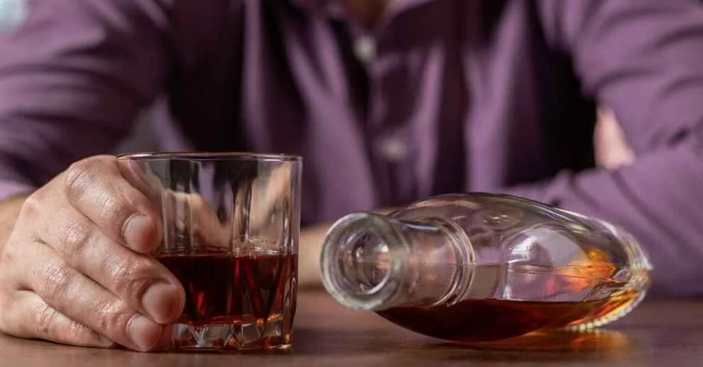 High-Functioning Alcohol Use: Why It Often Goes Unnoticed