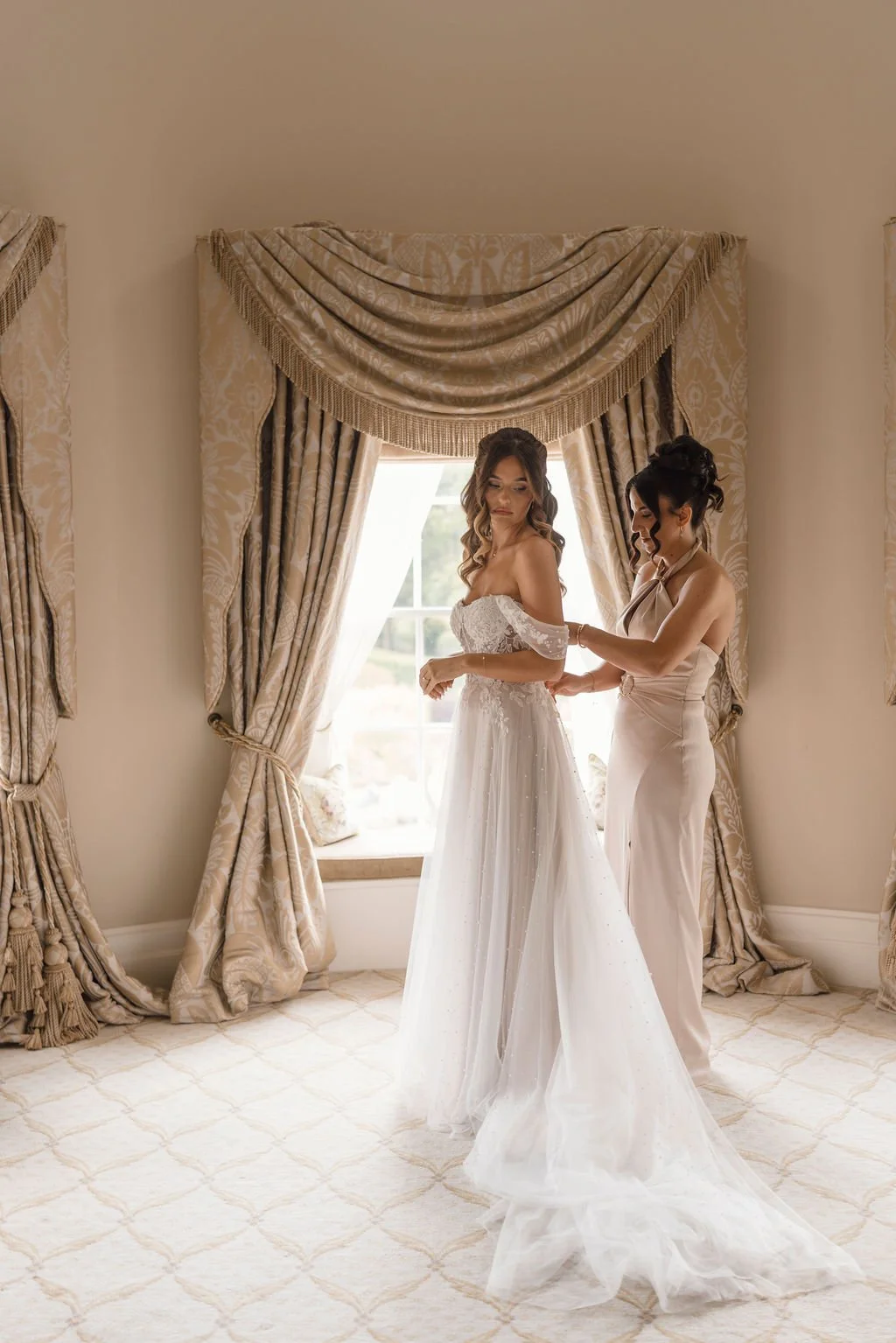 Courtney&LukeGrantleyHallWeddingYorkshireKatyMellingPhotography0017.jpg