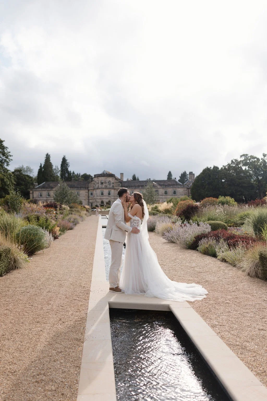 Courtney&LukeGrantleyHallWeddingYorkshireKatyMellingPhotography0104.jpg