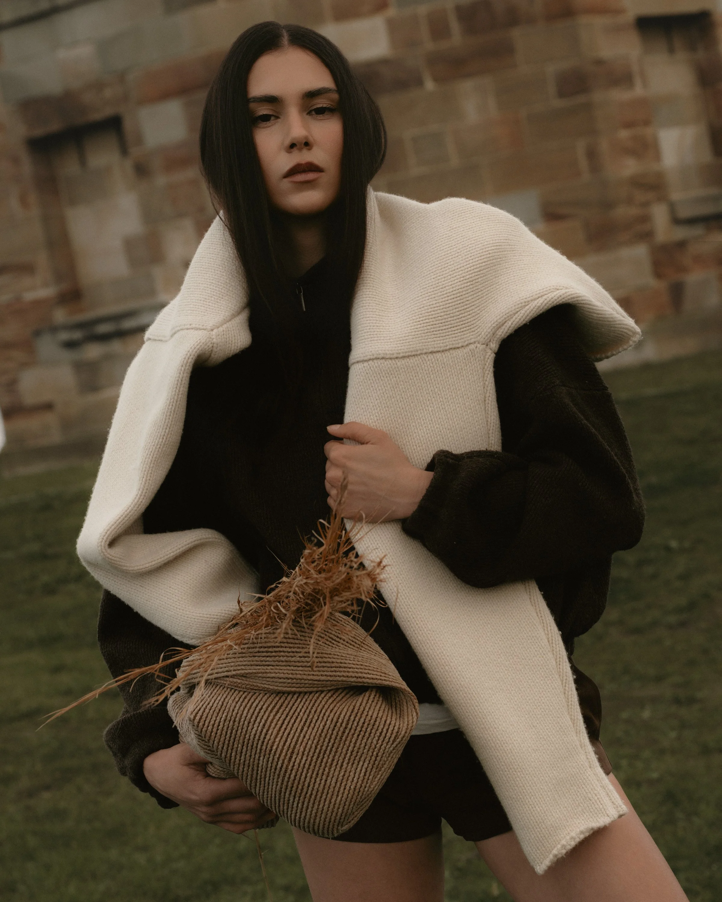 Alanah-015-Web Optimised-byelenaatienzar.jpg