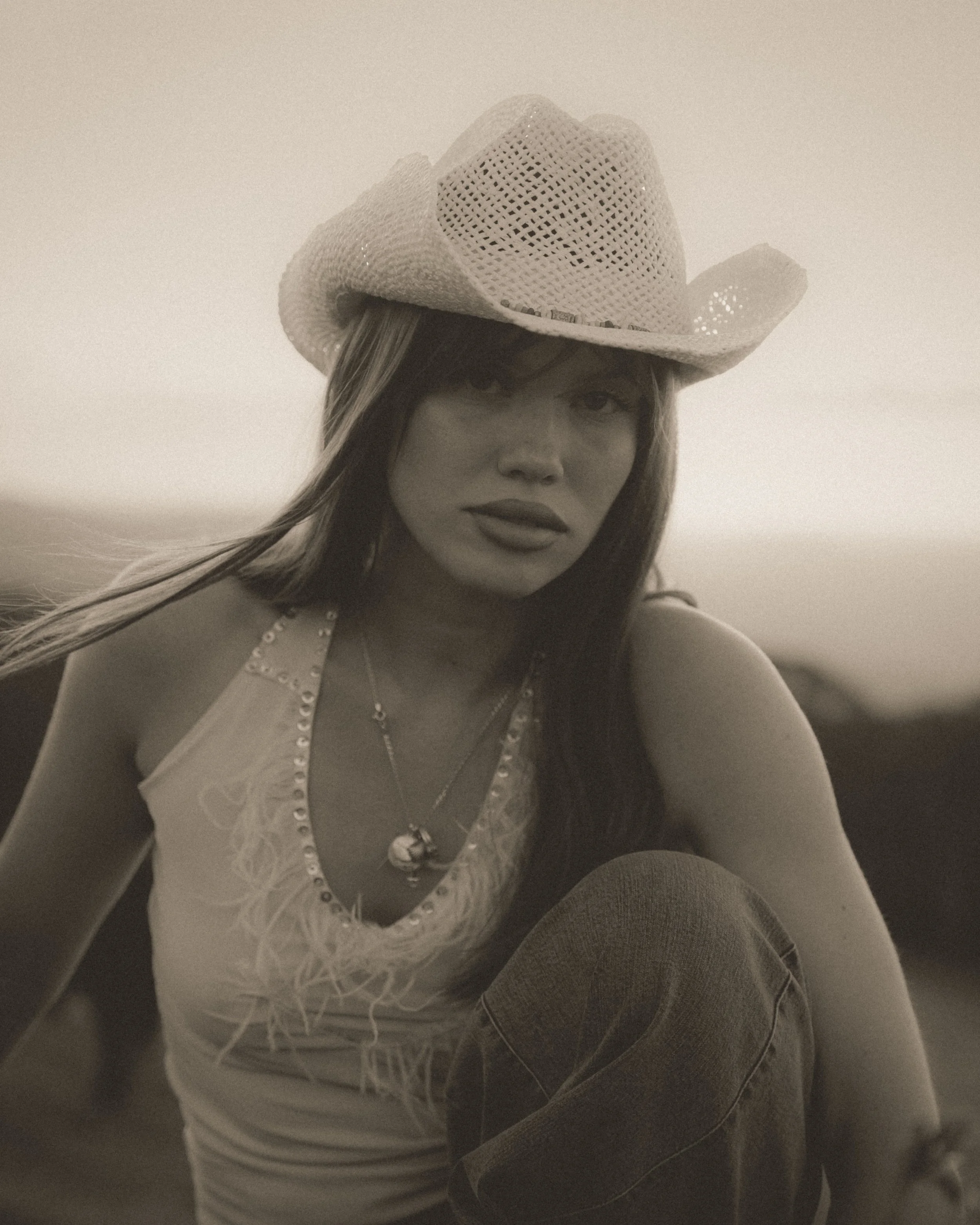 September 06, 2025-18.26.47- @elena_atienzar 2025.jpg