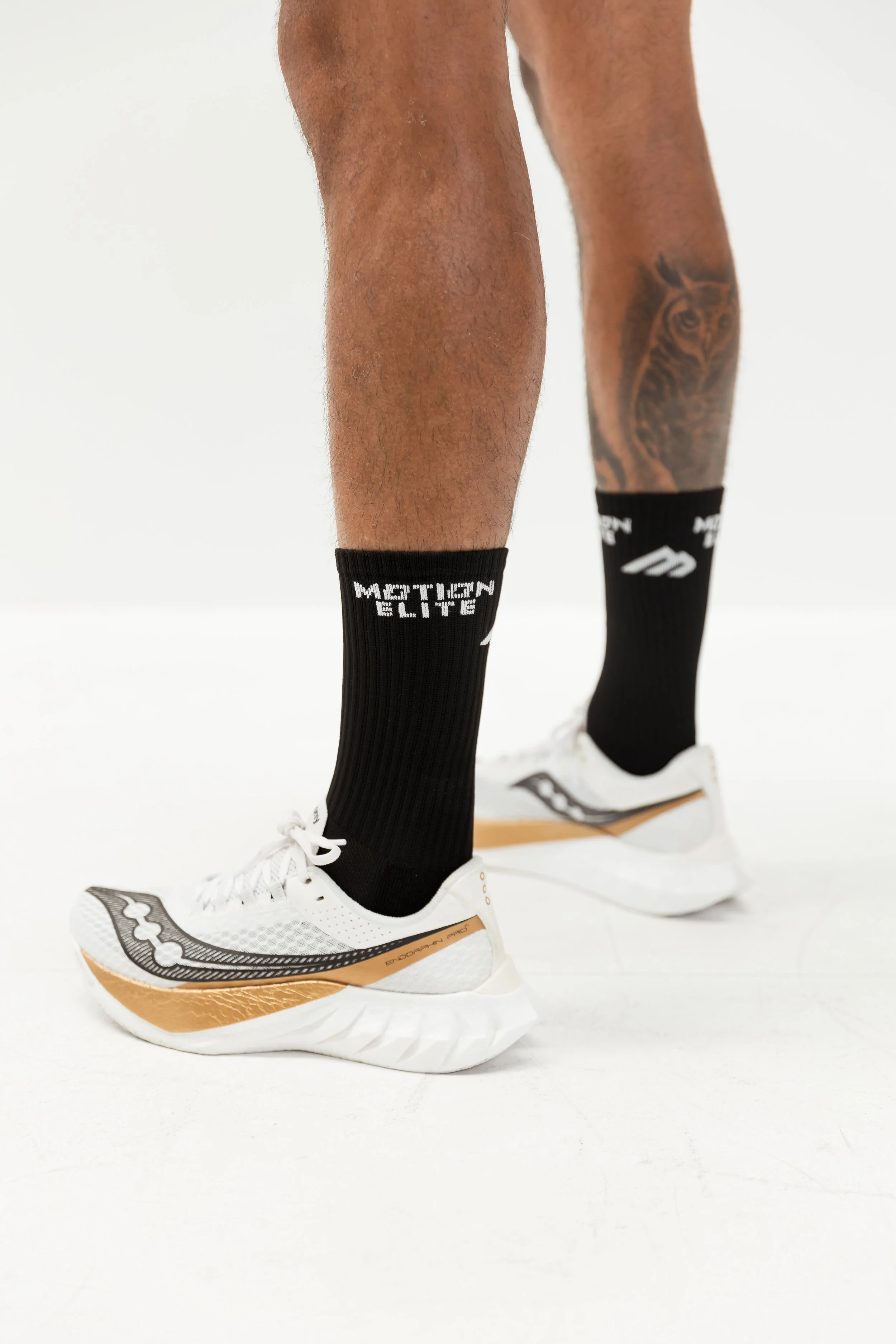 High Crew Socks - BLACK