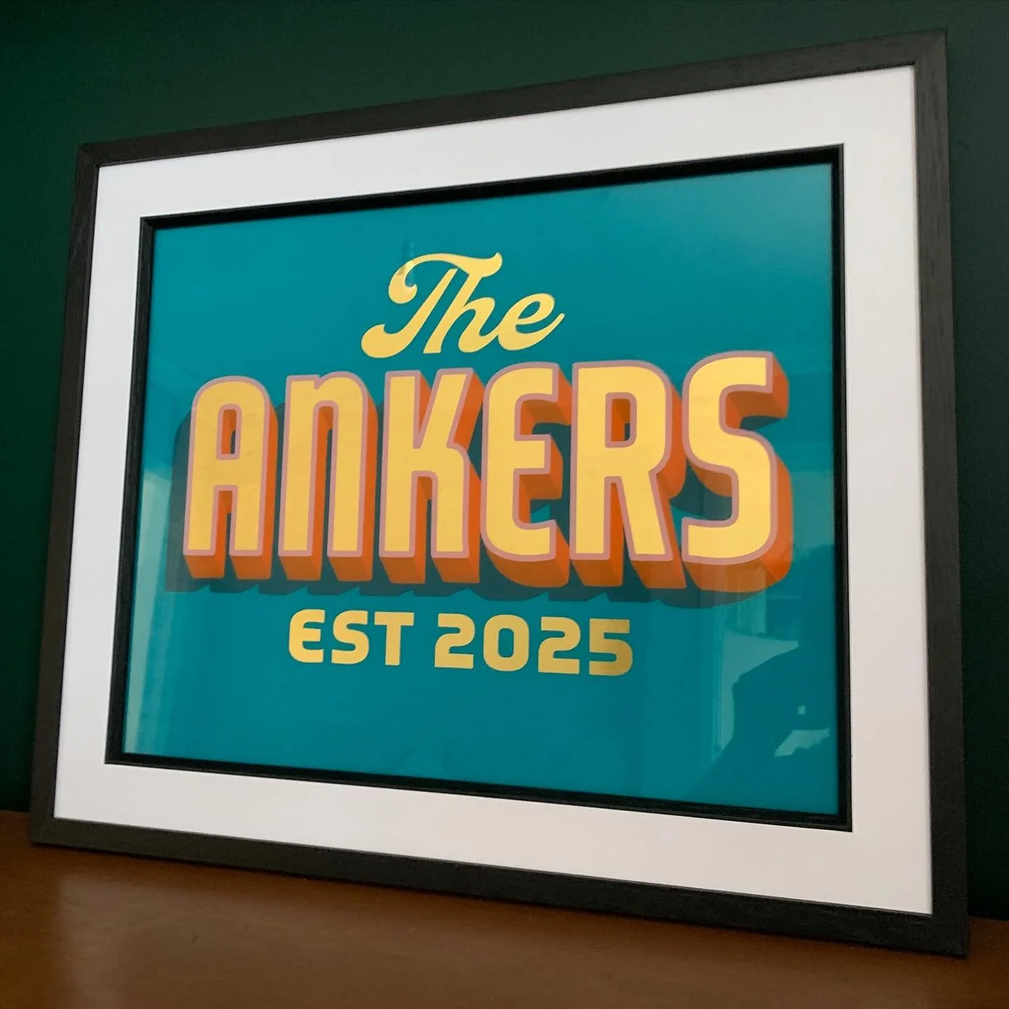 A recent wedding gift for some friends 🍾🥂 Reverse glass sign made with gold leaf and enamel ✨

#weddingsign #weddinggıft