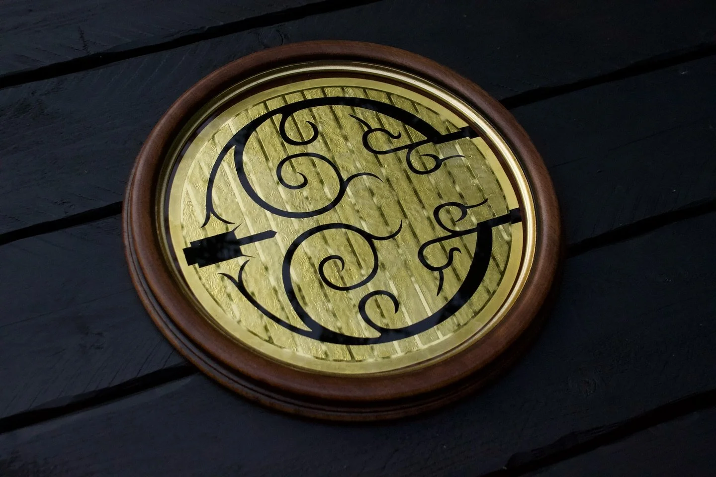 I haven&rsquo;t made any gilded glass art for a while so planning to do more like this again soon! If you&rsquo;re interested In a commission piece for your home, or as a gift, drop me a message and we can talk about your ideas 👍

Sorry this is a re