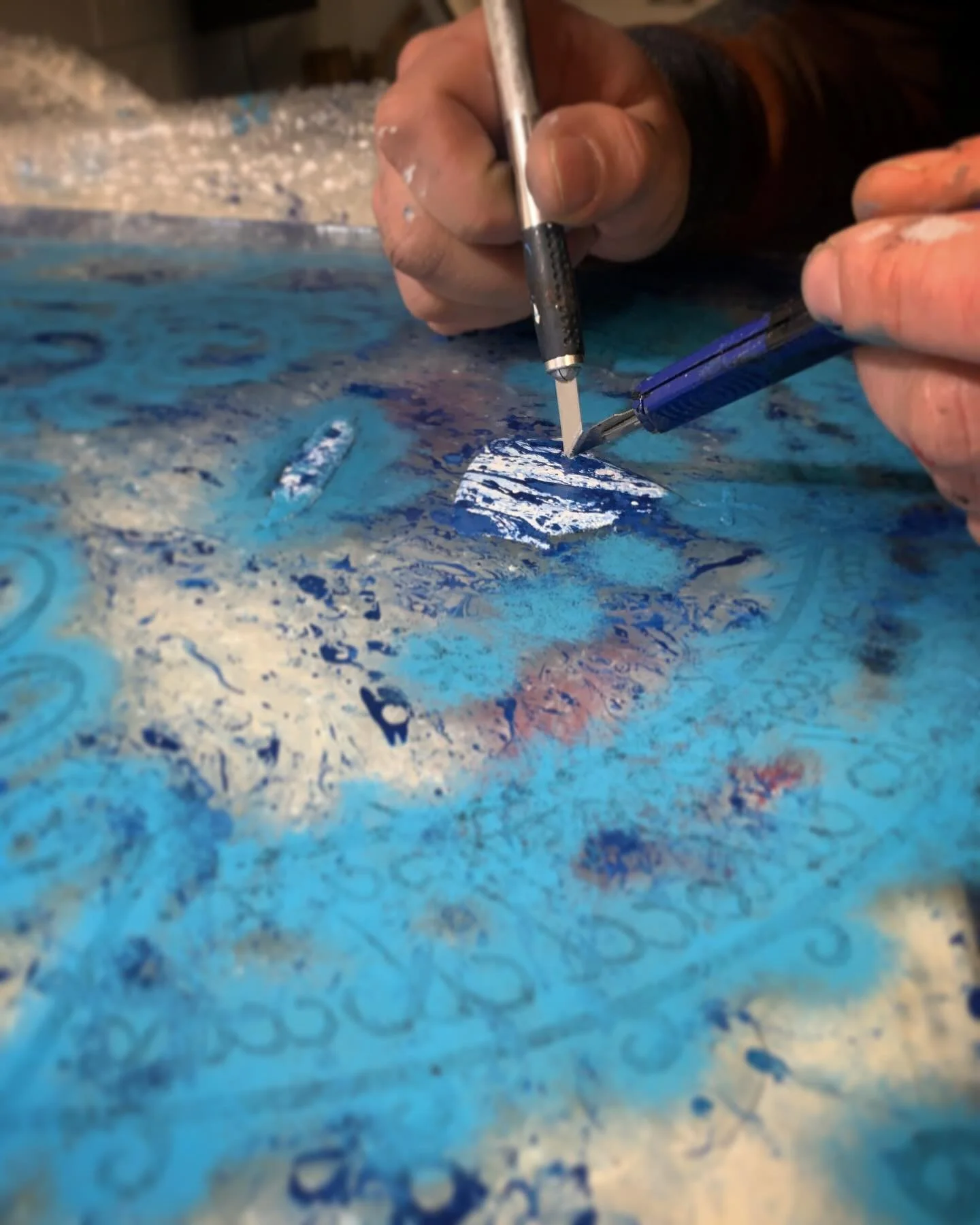 It doesn&rsquo;t always go to plan&hellip; Reverse glass designs are made up in layers, starting with the foreground and working your way back to the final background. This includes gilding, outlining, blending, mother-of-pearl, background colours an
