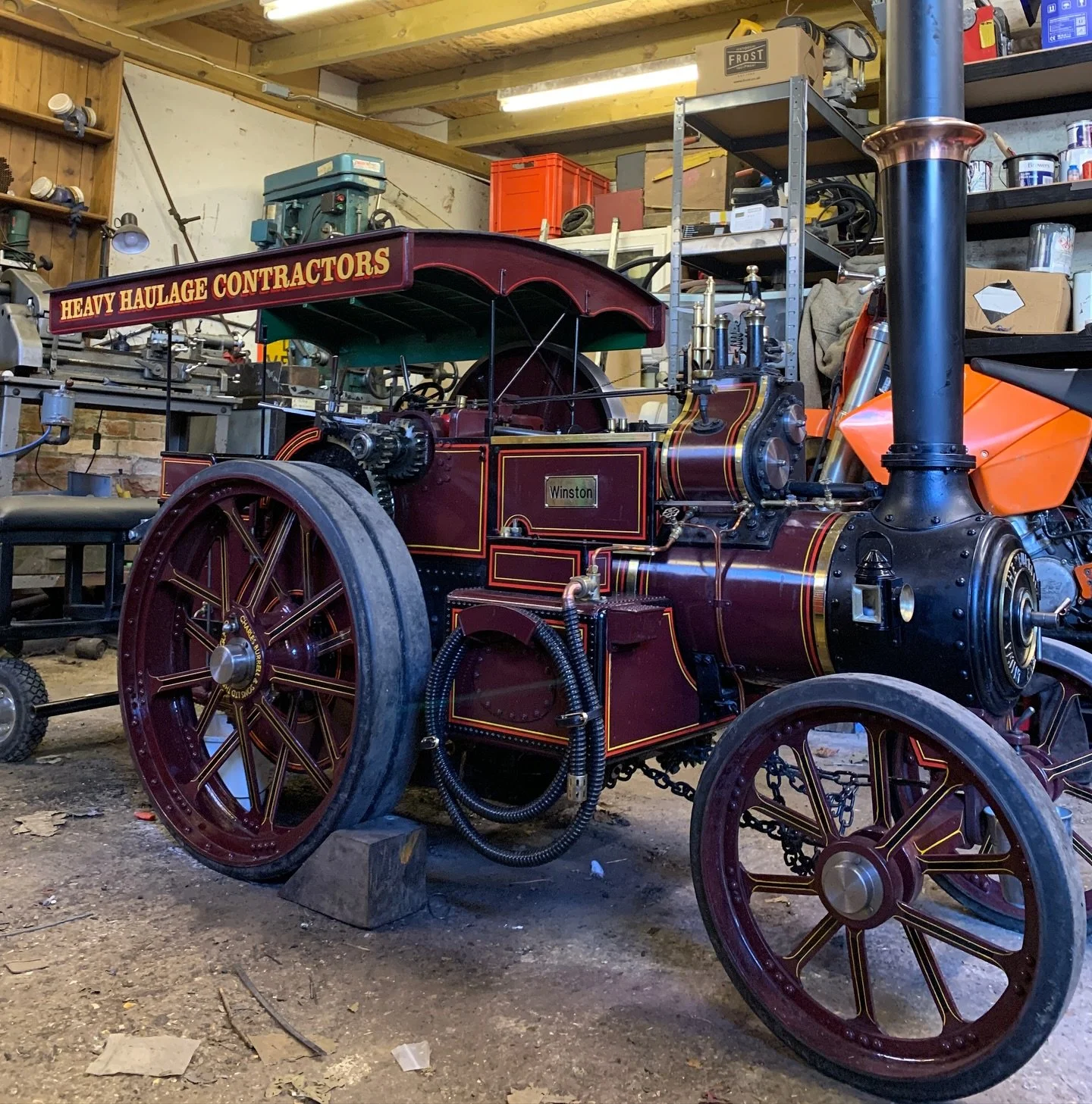 Some Signwriting/lining completed on the canopy of this Burrell 4&rdquo; scale scc road loco - finishing off the hard work Nigel has put into this incredible engine! 🙌