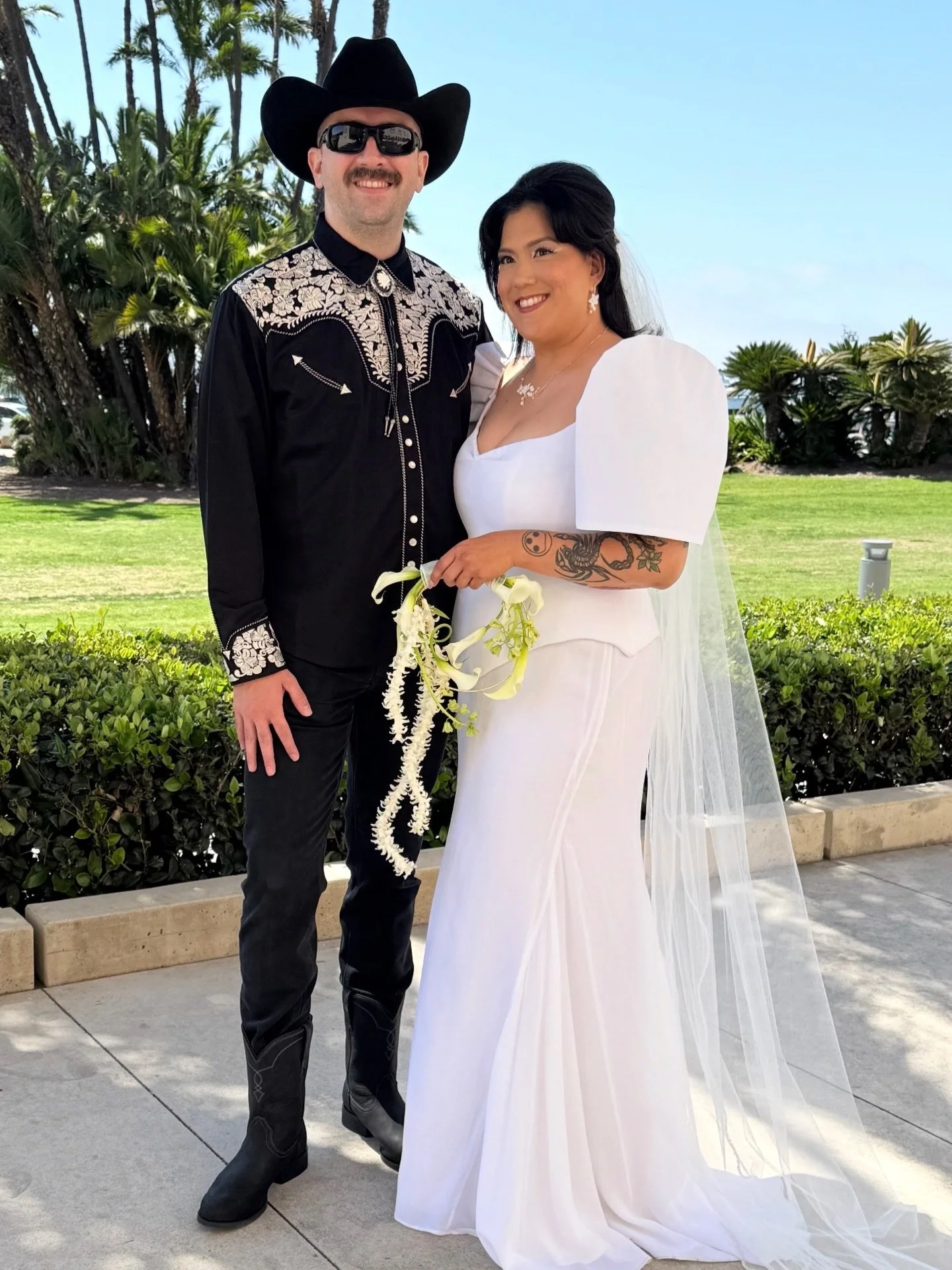 real La Union Bride, Camille, in the Divina Set in soft crinkled silk. I absolutely love this pairing with her hubby as the handsome cowboy?! Obsessed. Camille was the sweetest client, and I loved making these pieces for her. It&rsquo;s always a deli
