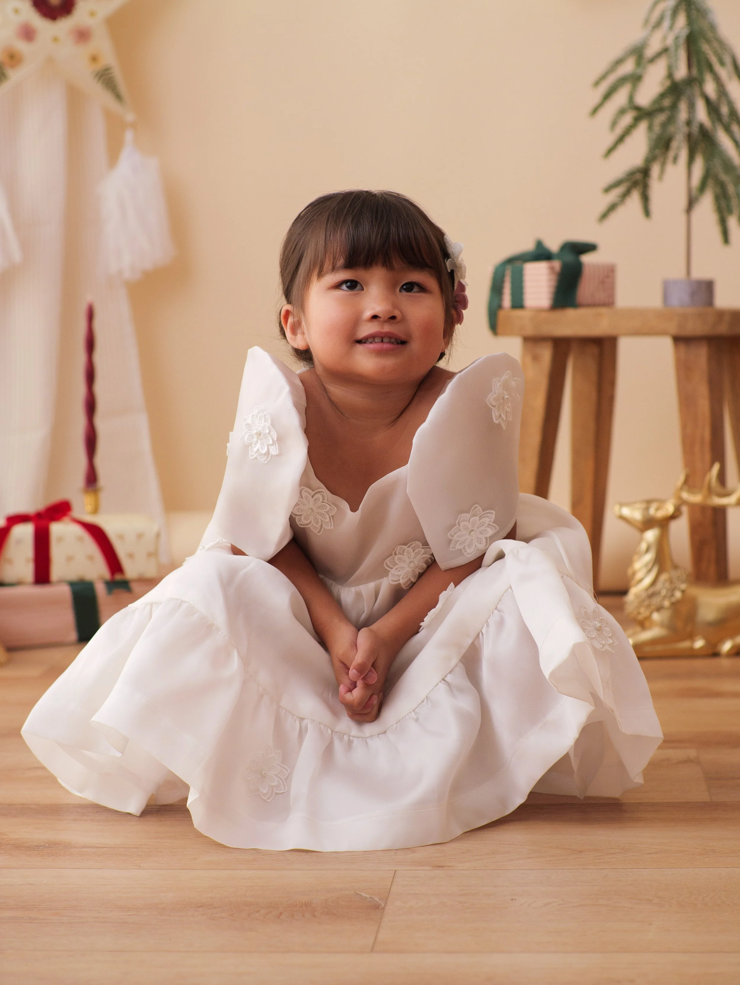 PANA5423_112925_LF_Holiday 25-14.jpg