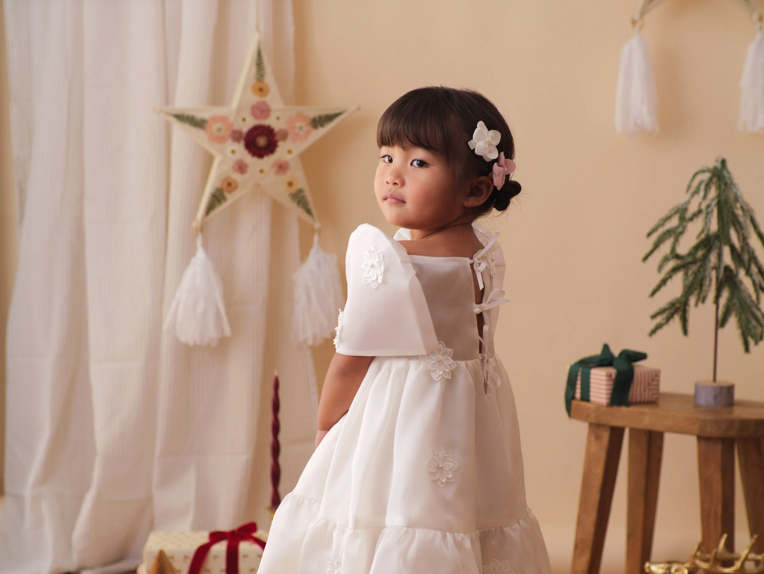PANA5439_112925_LF_Holiday 25-15.jpg