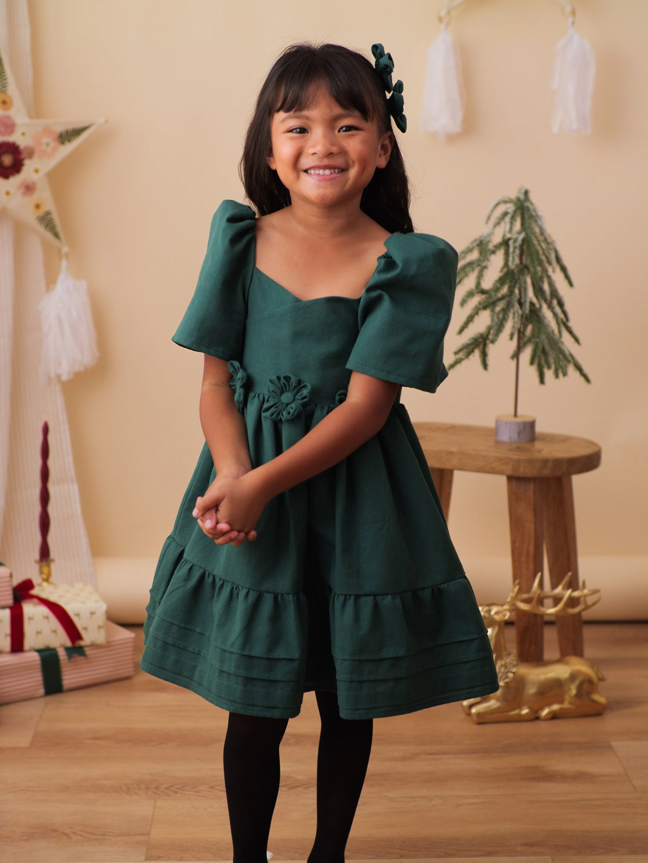 PANA5295_112925_LF_Holiday 25-38.jpg