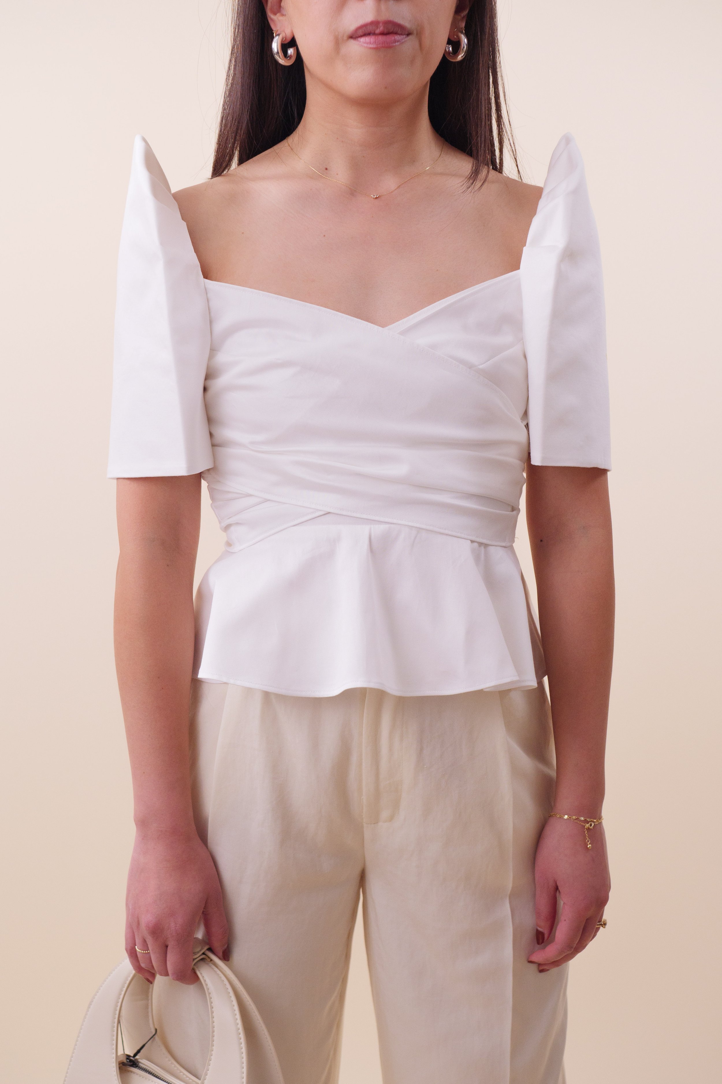 PANA1712_top2_wrap_white_Publish_V1.jpg