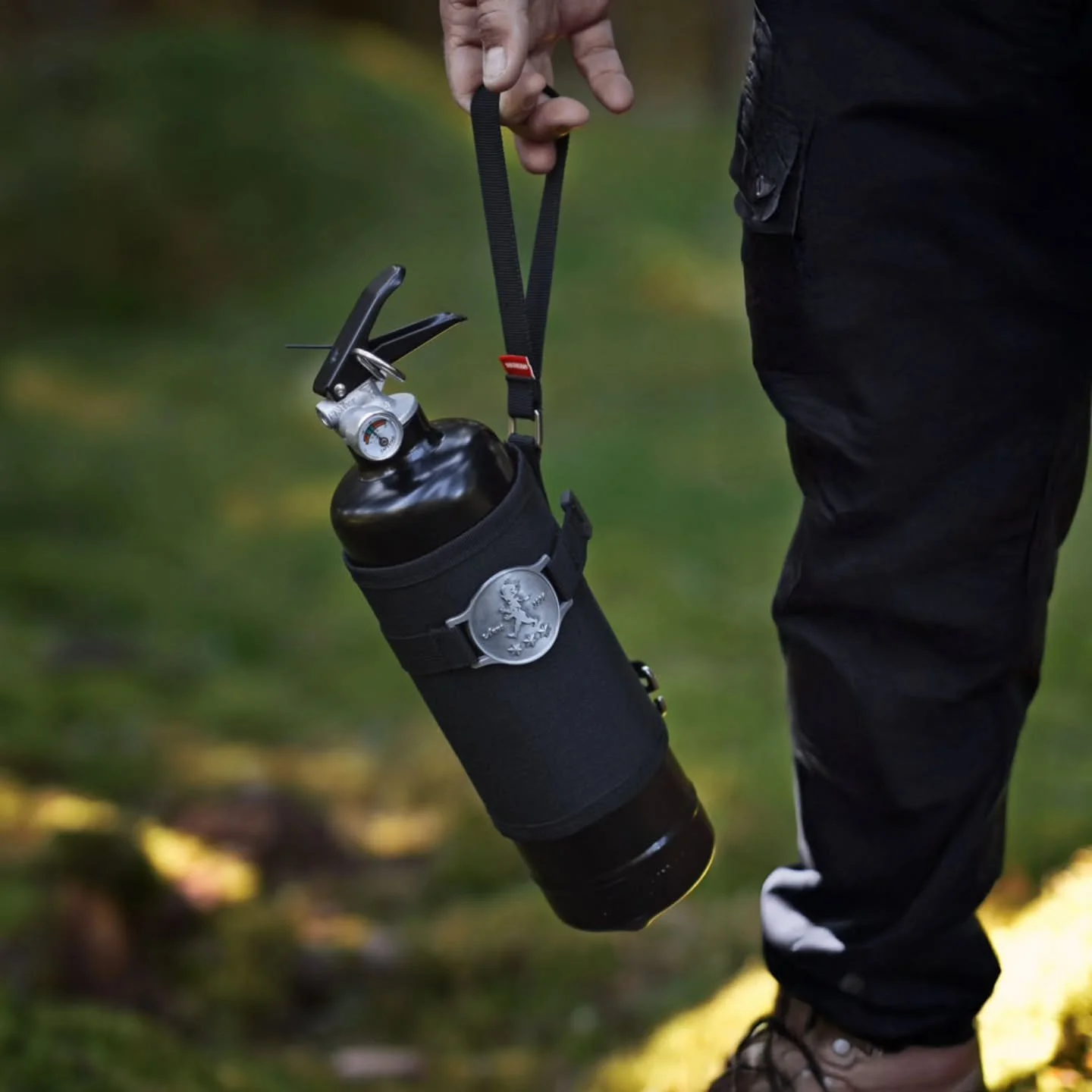 V&aring;r minsta Brandsl&auml;ckare 1kg🔥 perfekt att haka p&aring; ryggs&auml;cken och ta med ut p&aring; tur om olyckan skulle vara framme