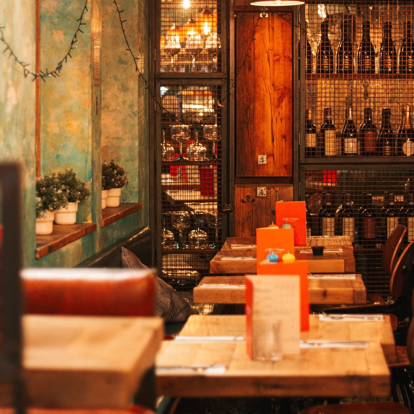 Our Leicester Square restaurant offers the perfect cosy spot for warm meals, wine or cocktails. What are you looking forward to this weekend?

#WindyEscape #JanuaryJoy #cosyvibes #quaintitalian #VespaVibes #traditionalitalian #GoodVibesOnly #Leiceste