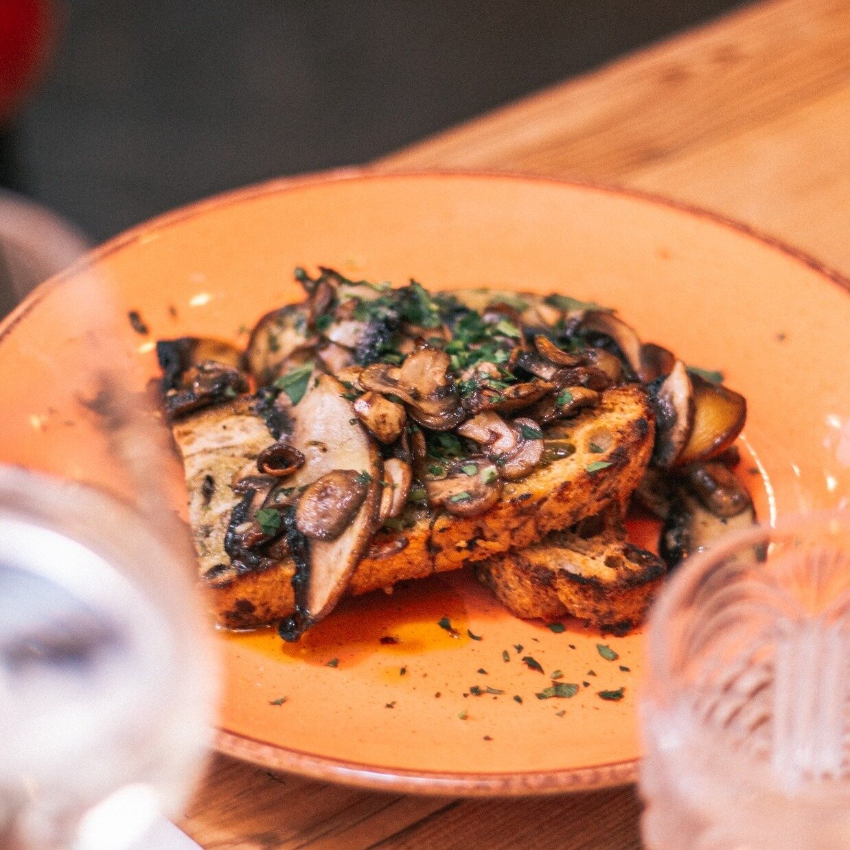 Have you tried our garlic mushroom bruschetta?

Pan fried portobello and cup mushrooms in garlic butter served on homemade bread. It's utterly delicious!

#garliclovers #mushroomlovers #mushroomstarters #garlicstarters #Bruschetta #SimpleElegance #tr
