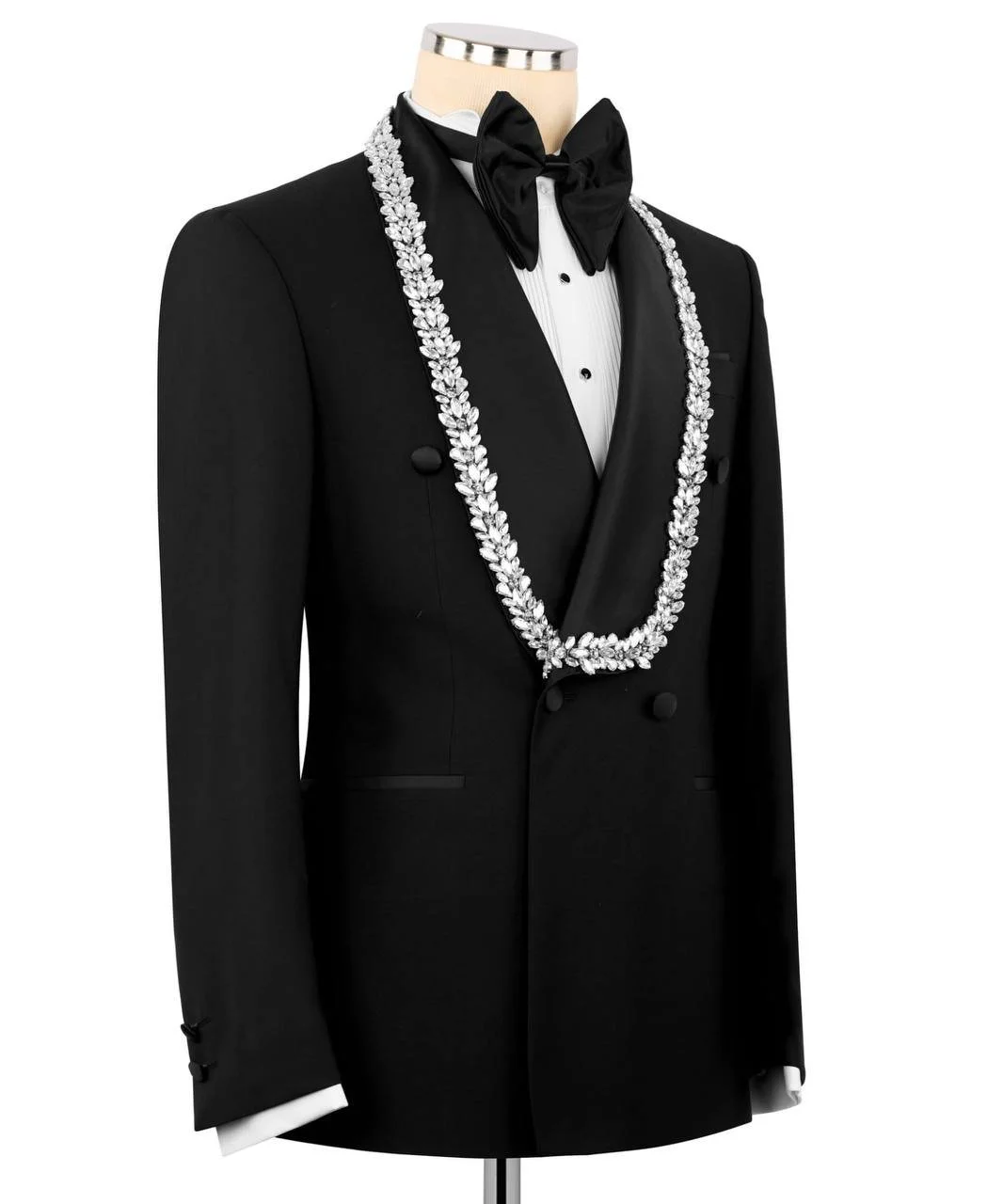 Luxury Crystal-Embellished Shawl Lapel Tuxedo Collection
