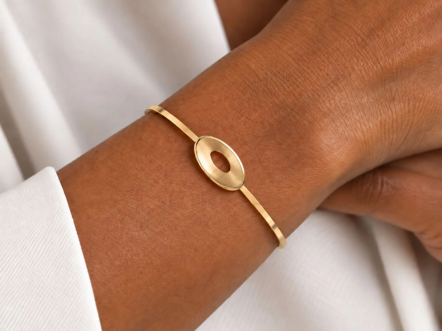 Floating Ovals Reflection Bangle