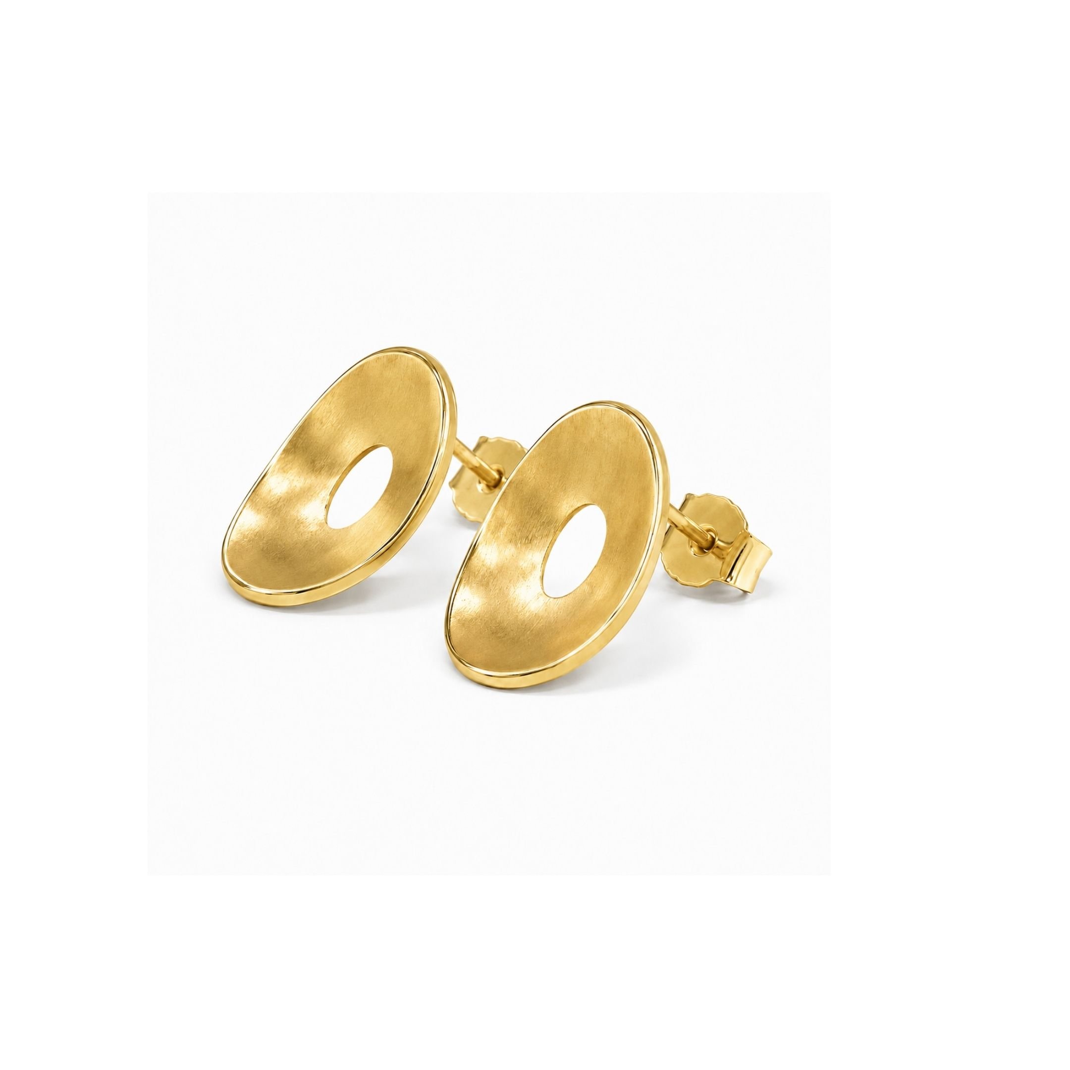 First-Bloom-gold-vermeil-stud-earrings-three-quarter.jpg