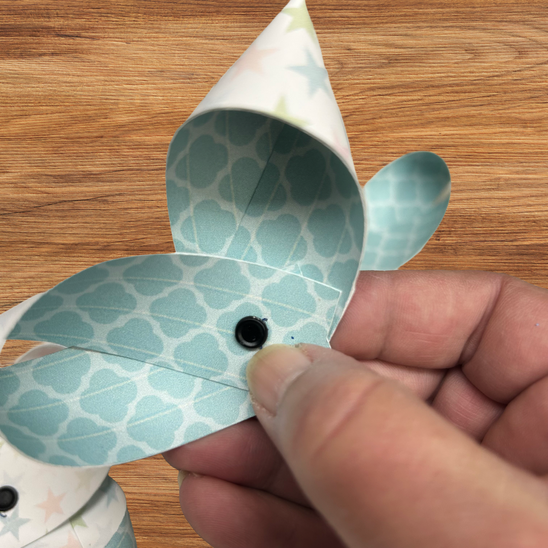 DIY Gift Wrapping : Learn to Craft the Perfect Paper Bow — Creative ...