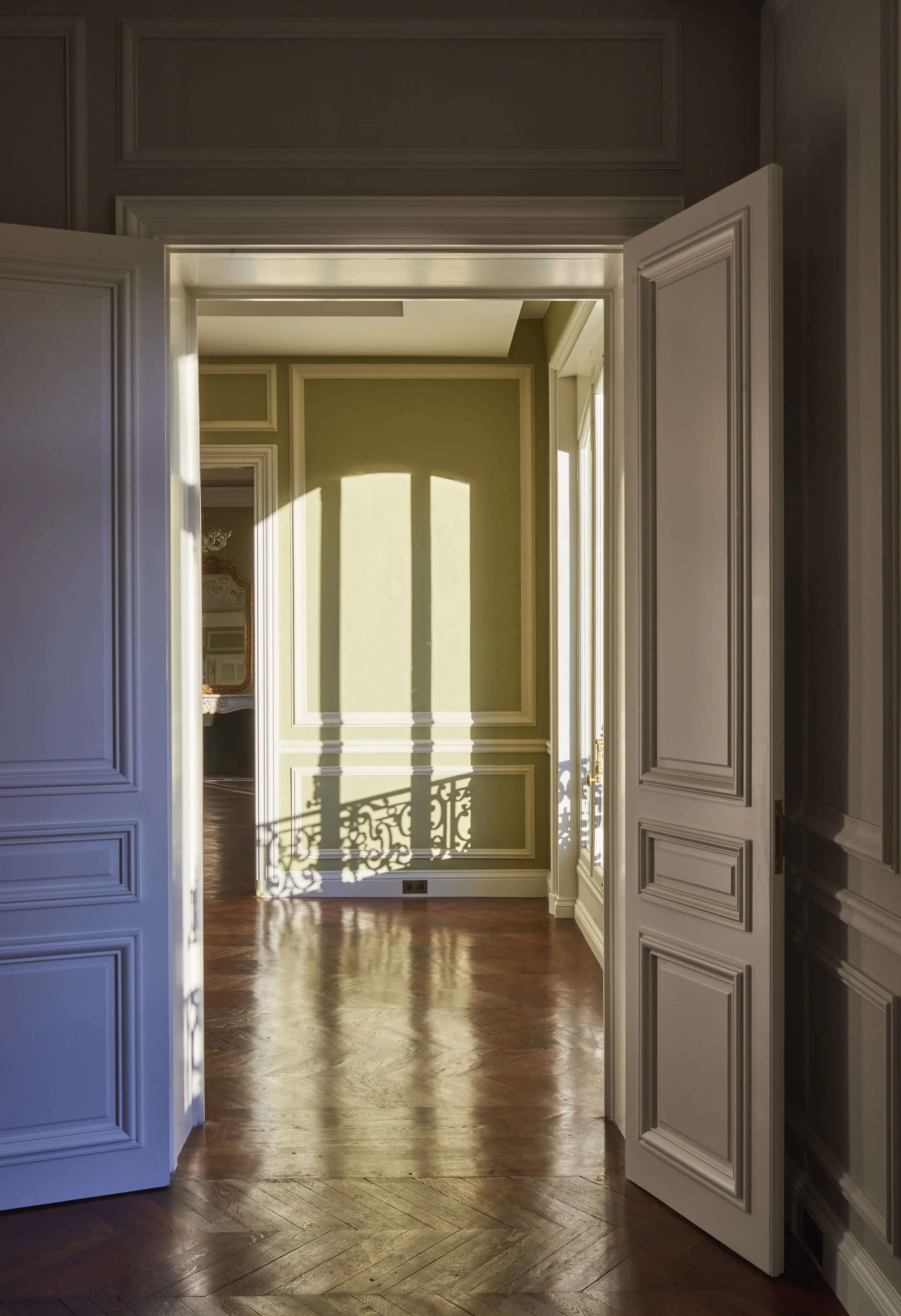 AVENUE FOCH  CLIVE CHRISTIAN JONMARCopyright D Delmas _33.jpg