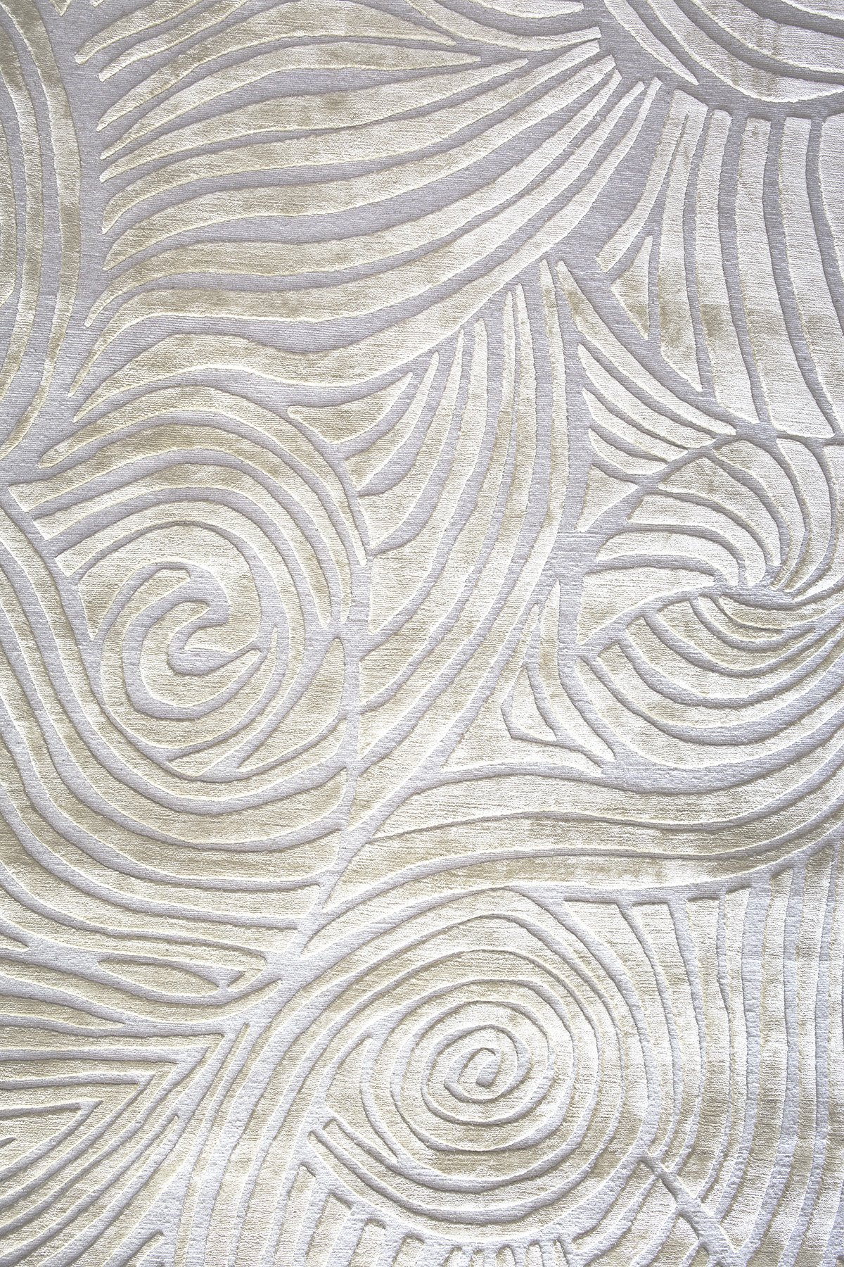 Pale Gold Small Triskele