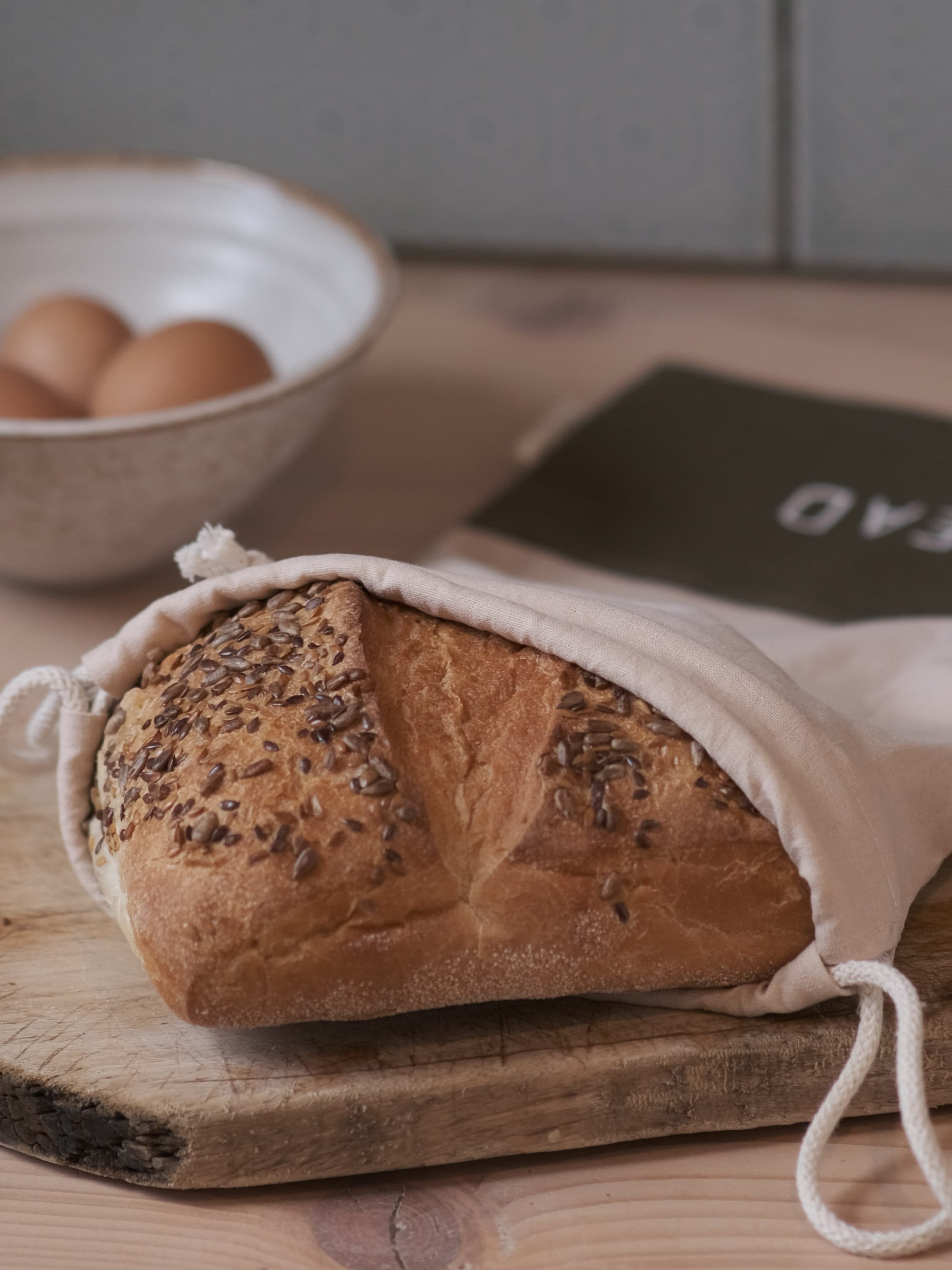 Two Tone Drawstring Bread Bag