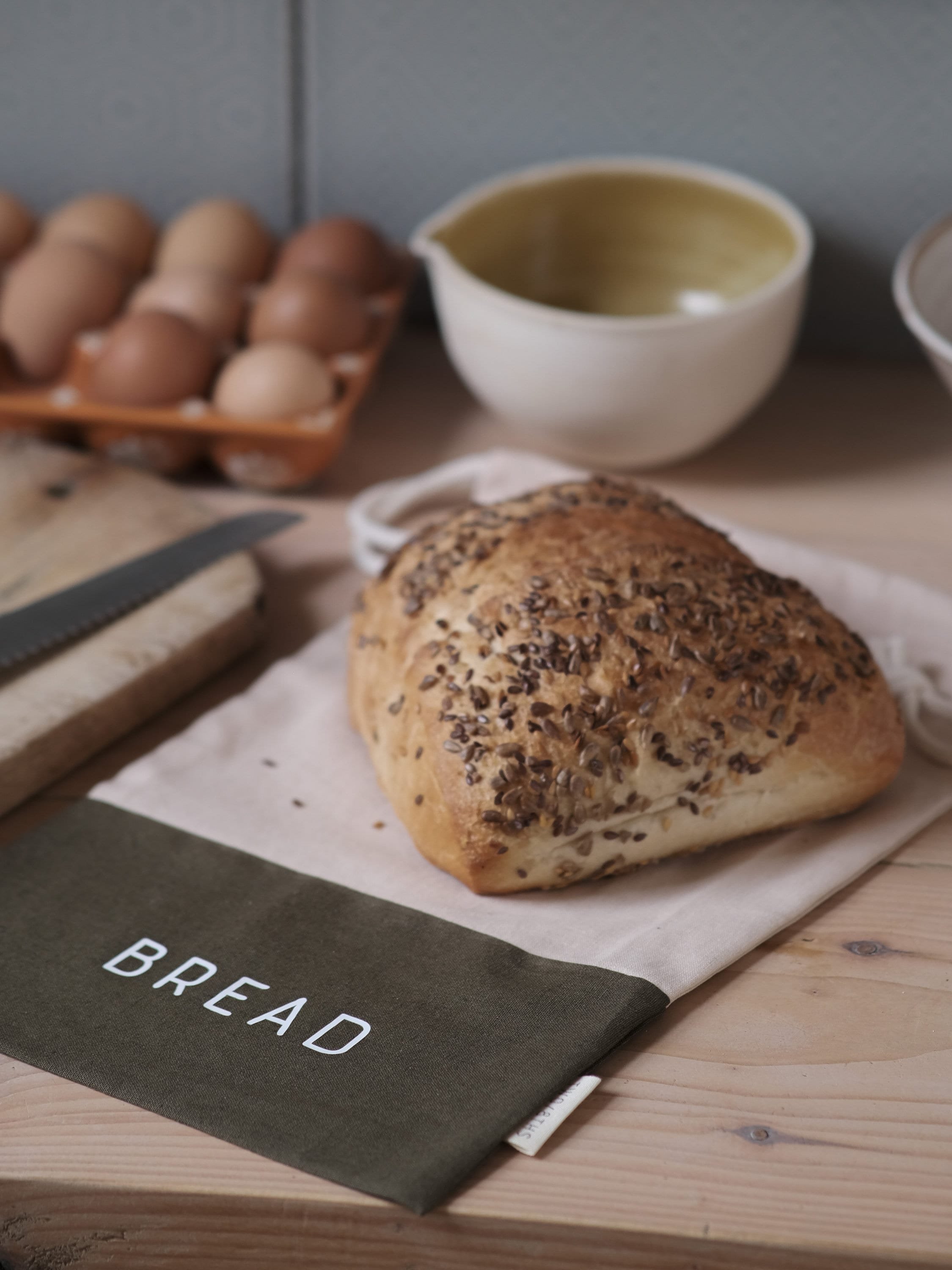 Two Tone Drawstring Bread Bag