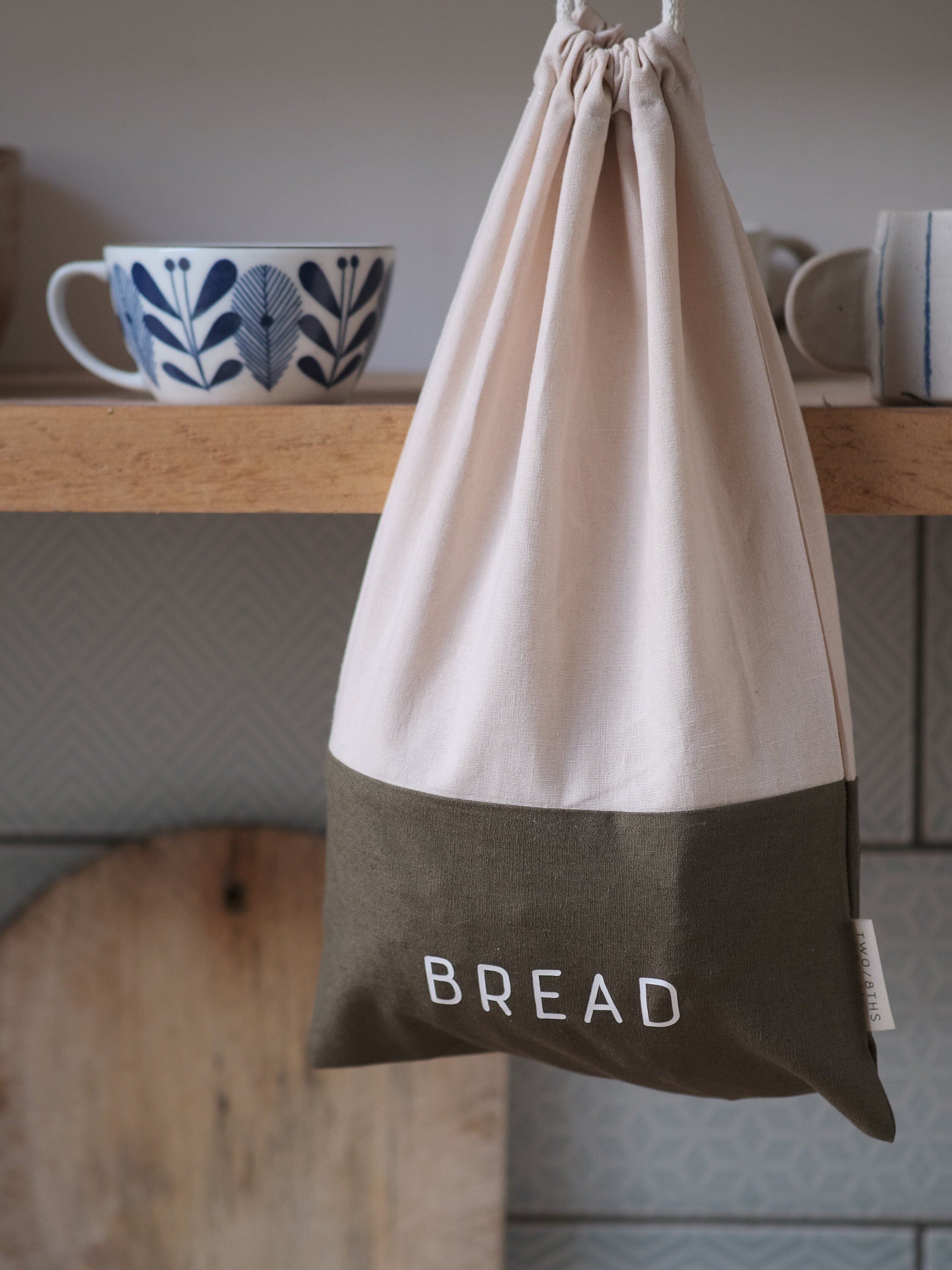 Two Tone Drawstring Bread Bag
