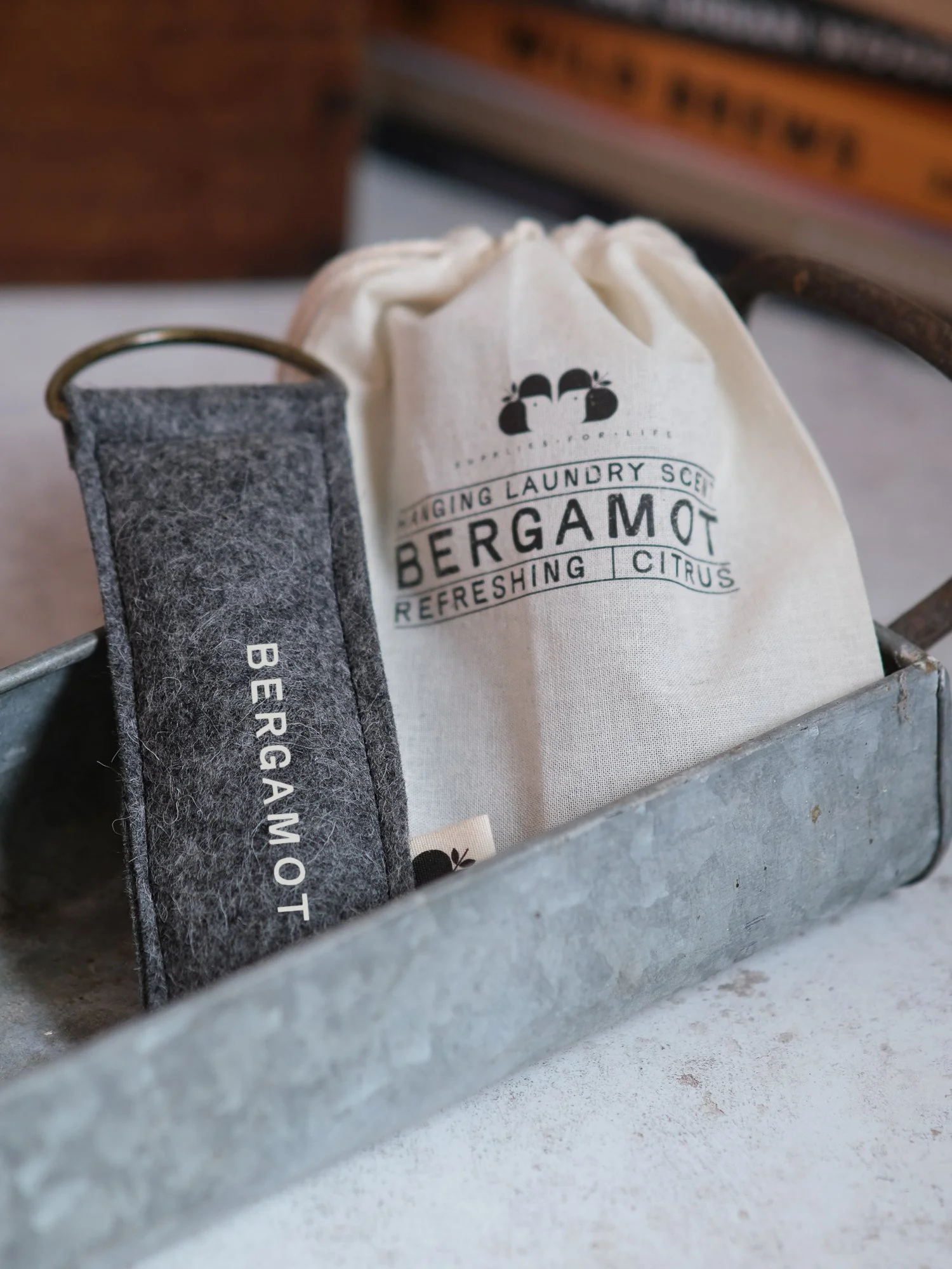 Set of two Hanging Laundry Scent for Wardrobes