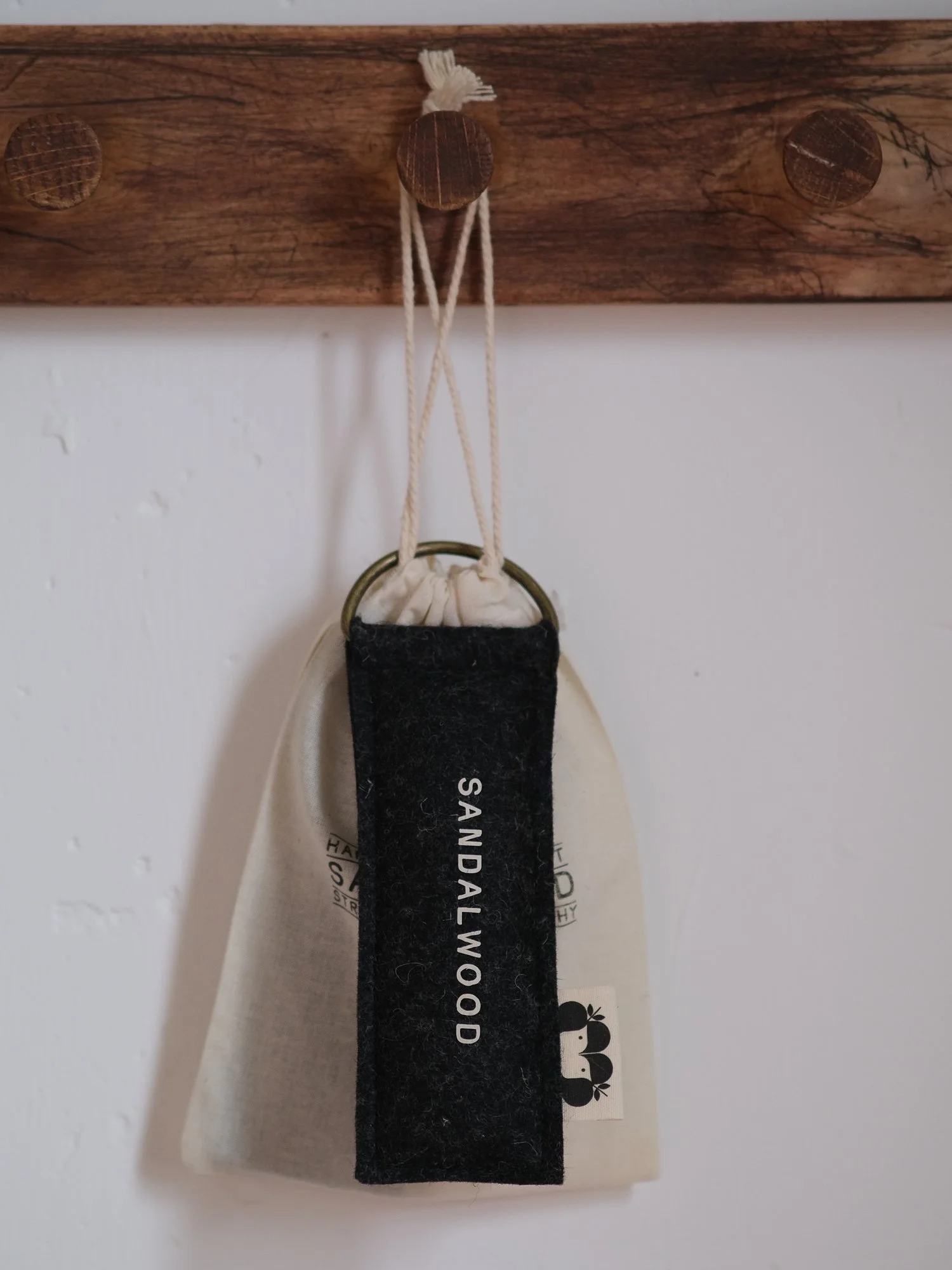 Set of two Hanging Laundry Scent for Wardrobes