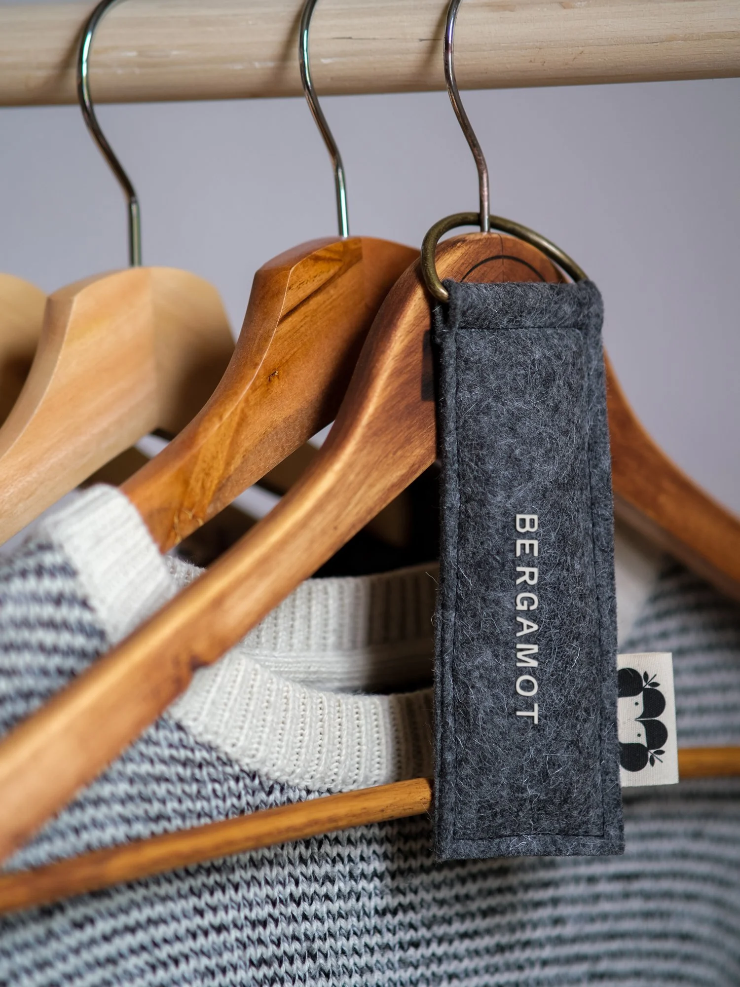 Set of two Hanging Laundry Scent for Wardrobes