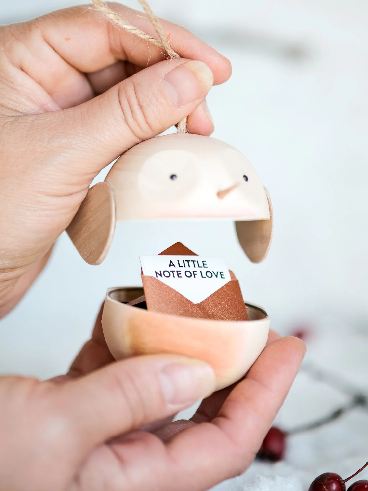 Always Near Robin Red Breast Wooden Christmas Tree Decoration