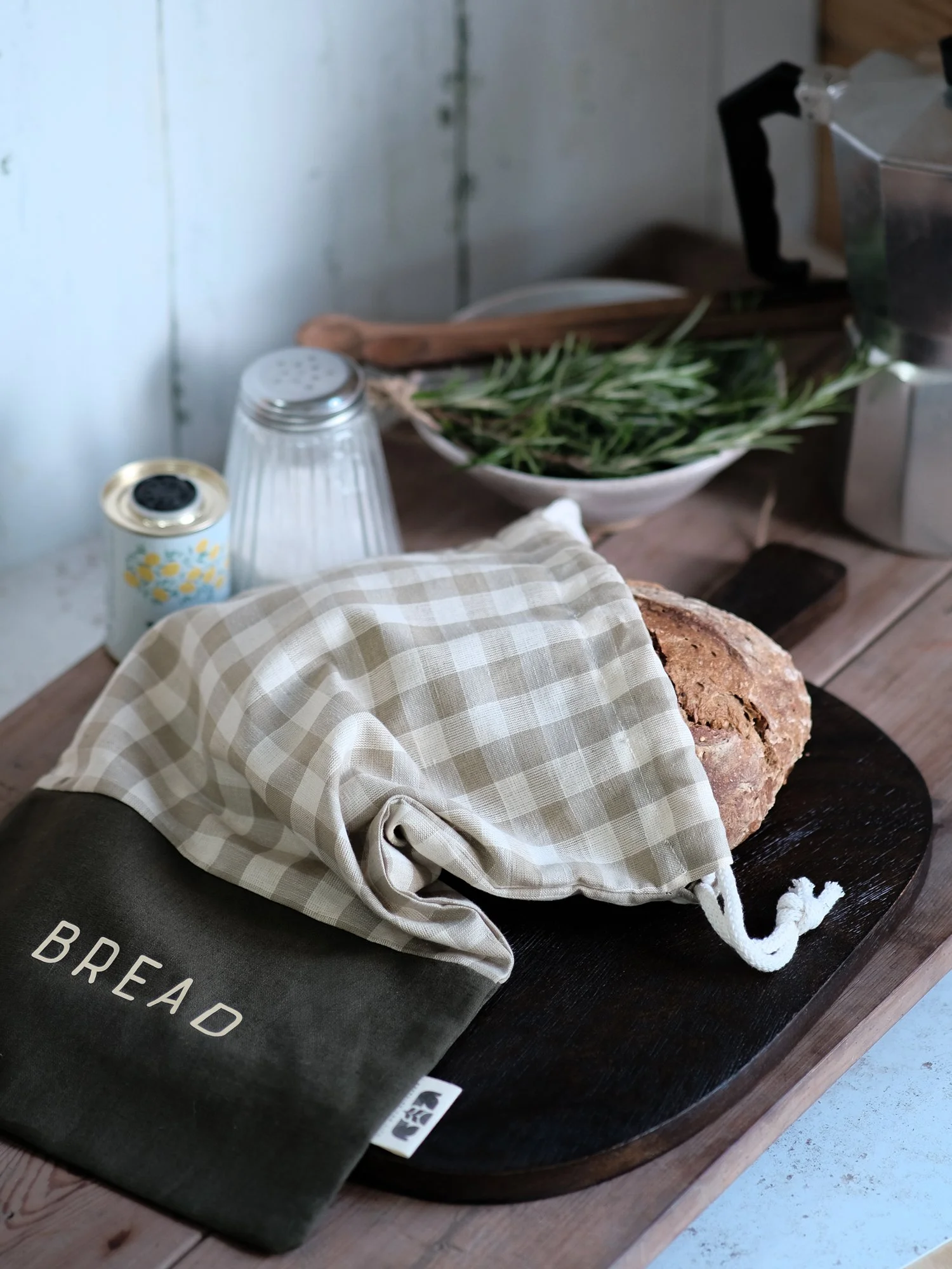 Gingham bread storage bag