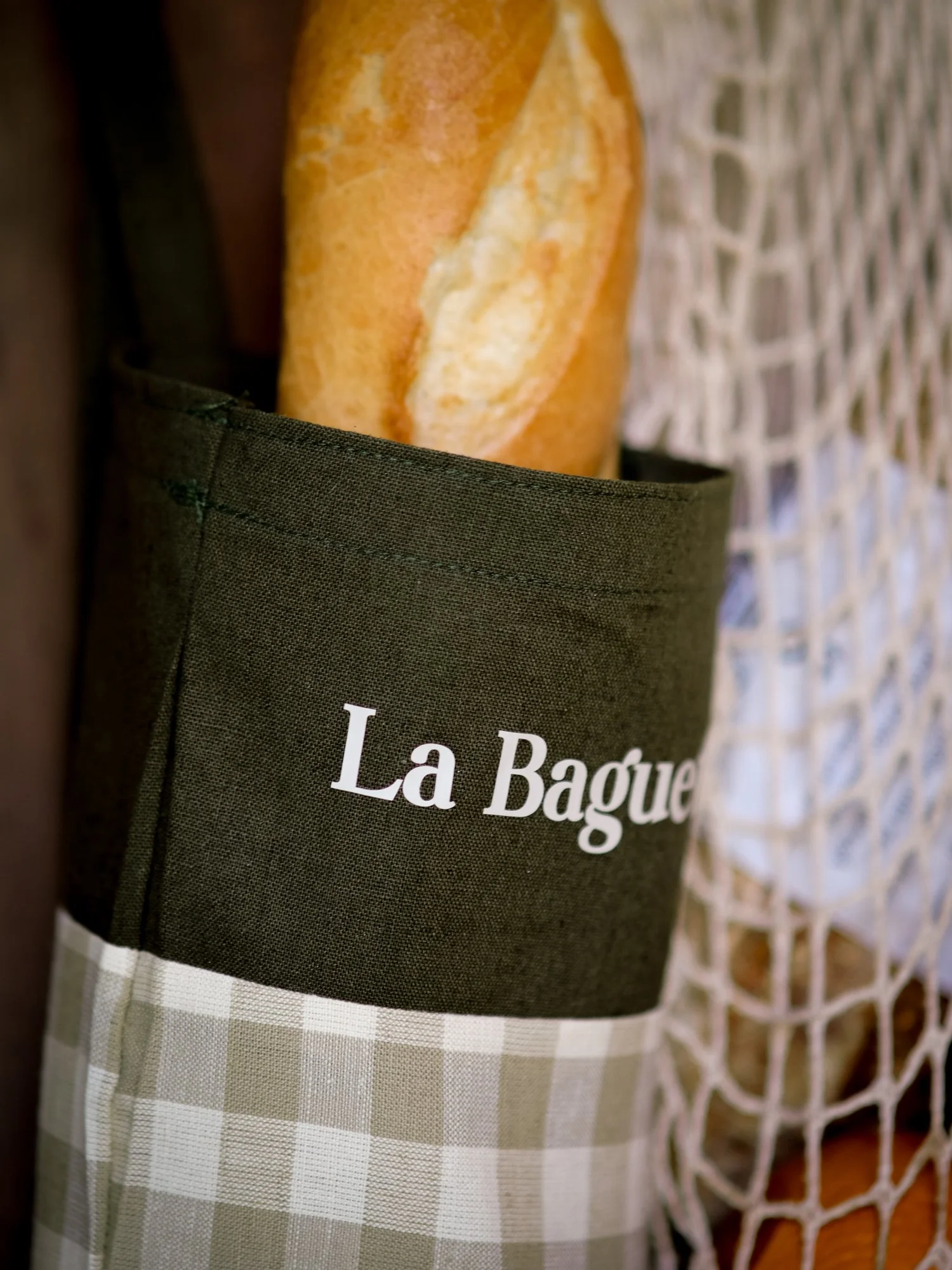 GINGHAM BAGUETTE SHOPPING BAG