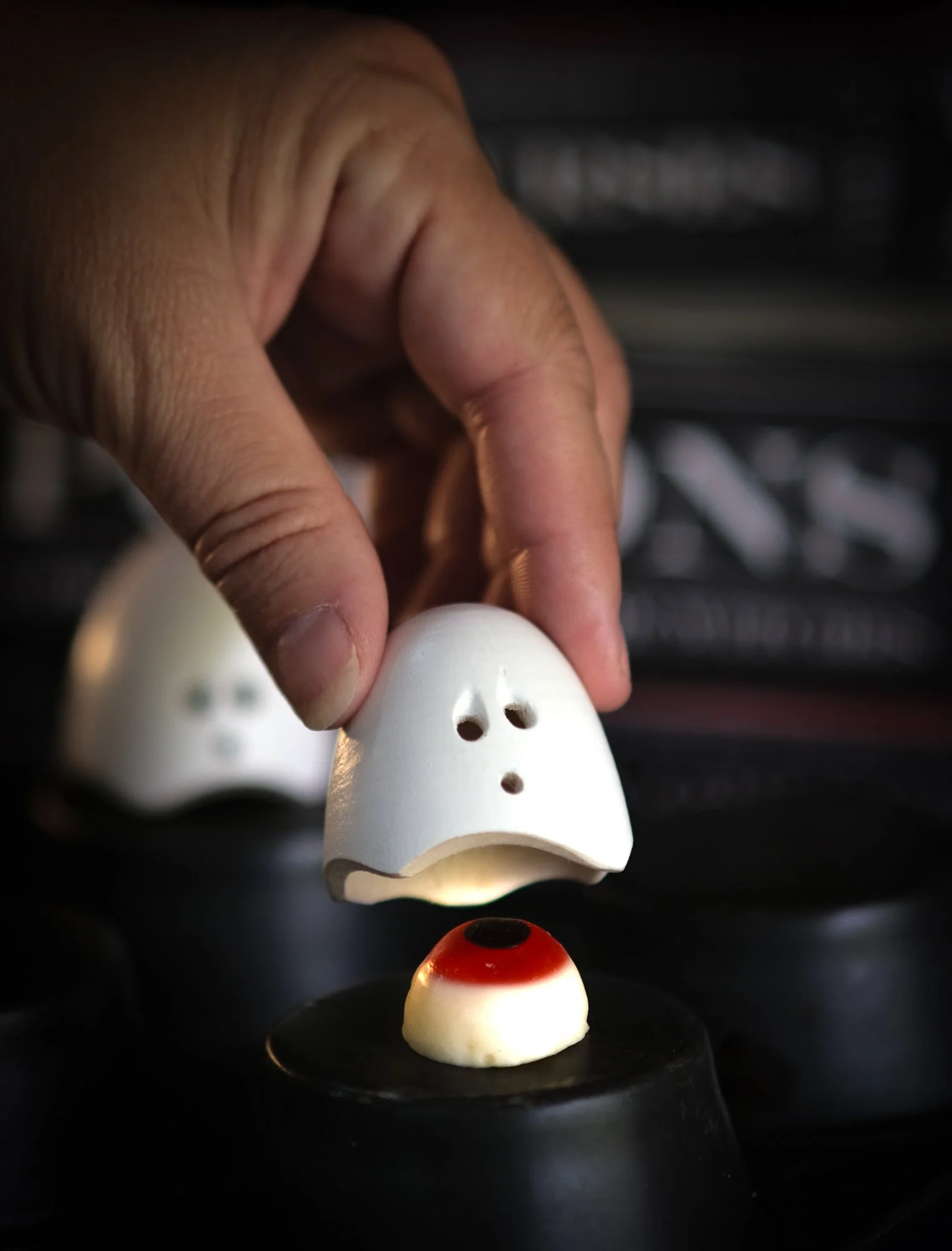Set of Glowing Ghoulish Ghosties (4 of 4).jpg