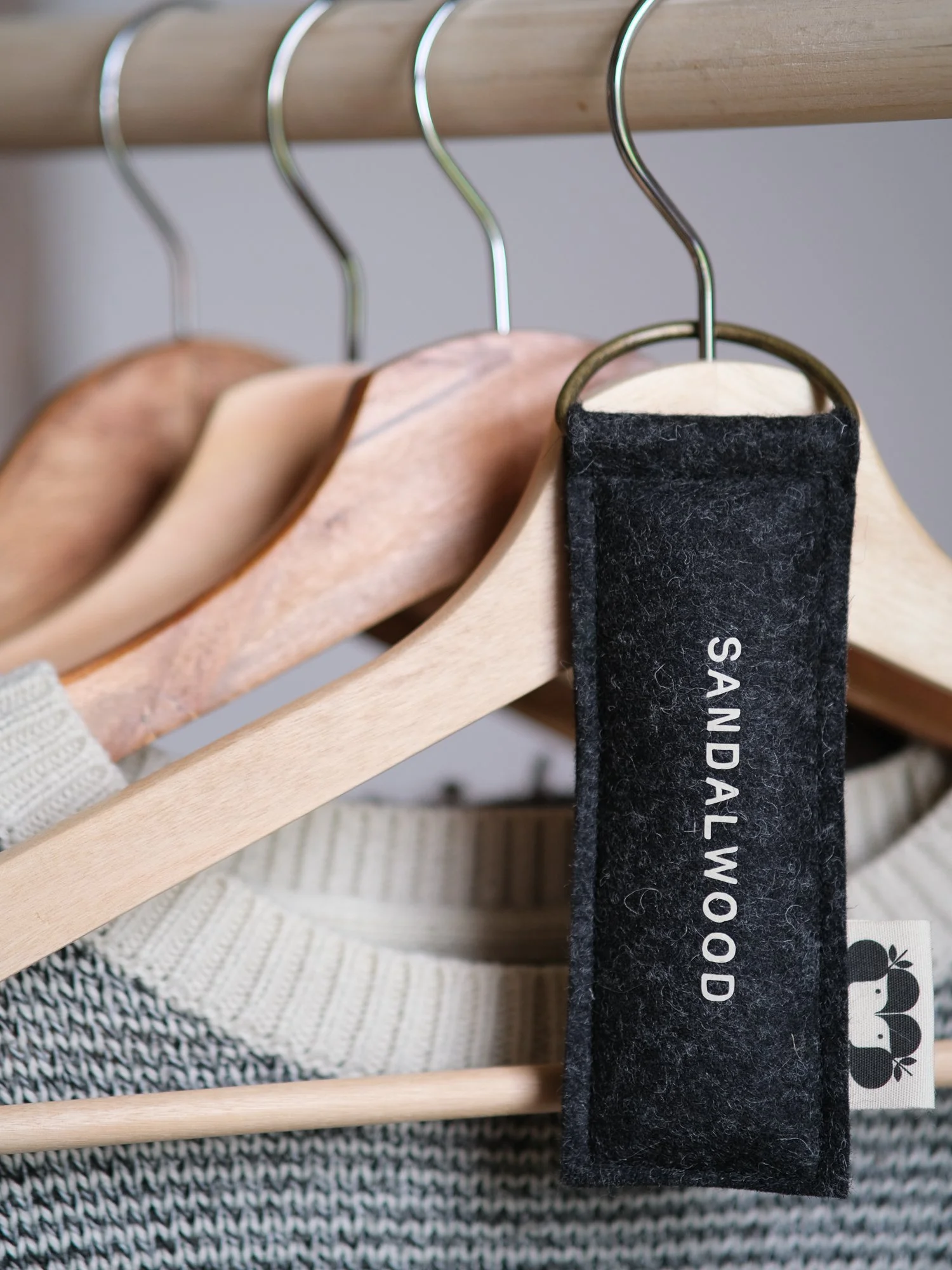 Set of two Hanging Laundry Scent for Wardrobes