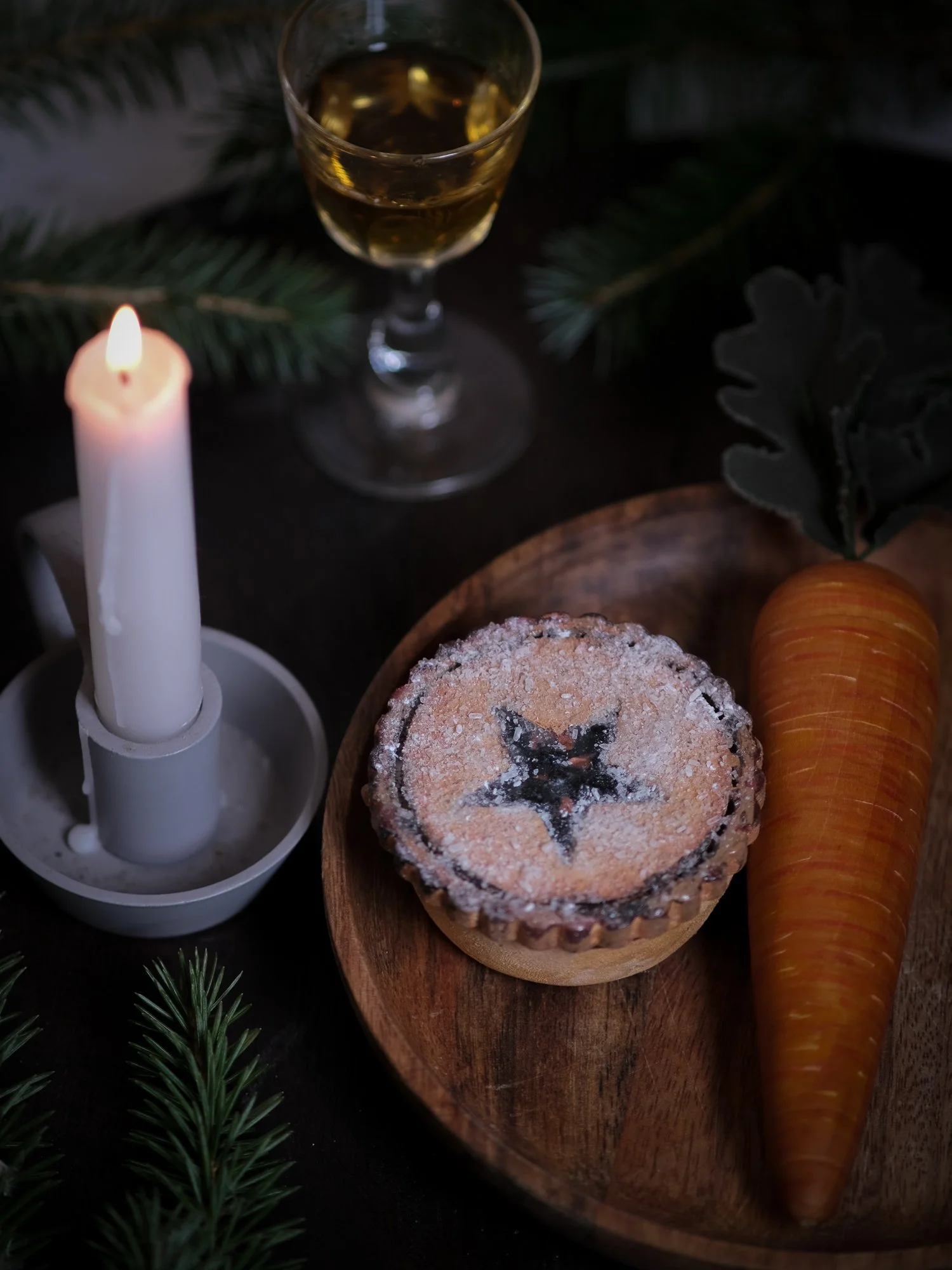 Santa's Christmas Eve Mince Pie handpainted wooden decoration