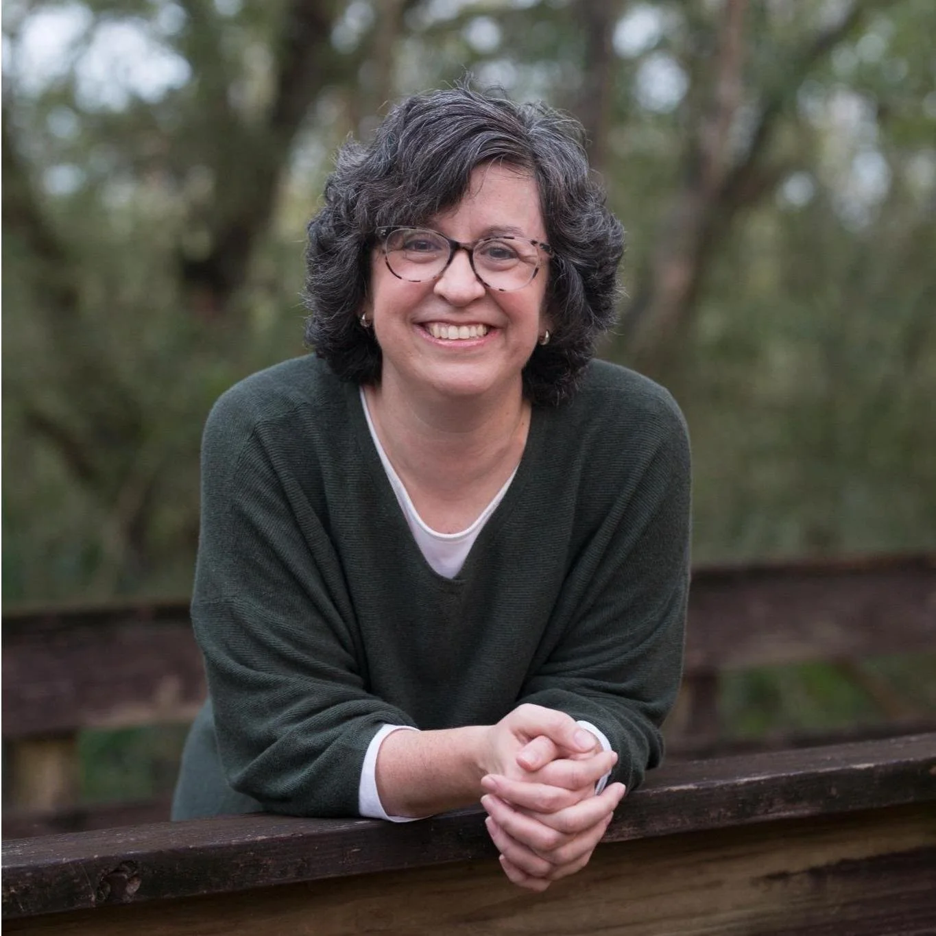 Ali Llewellyn.jpg