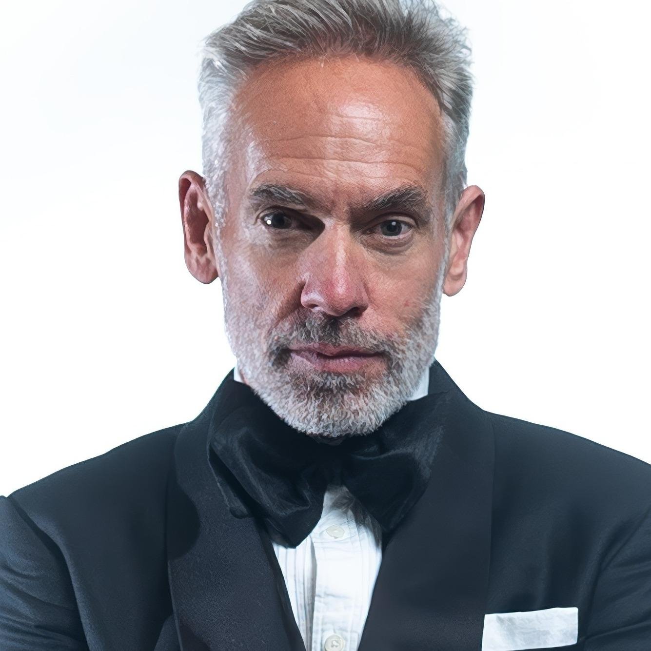Dominic Frisby.jpg