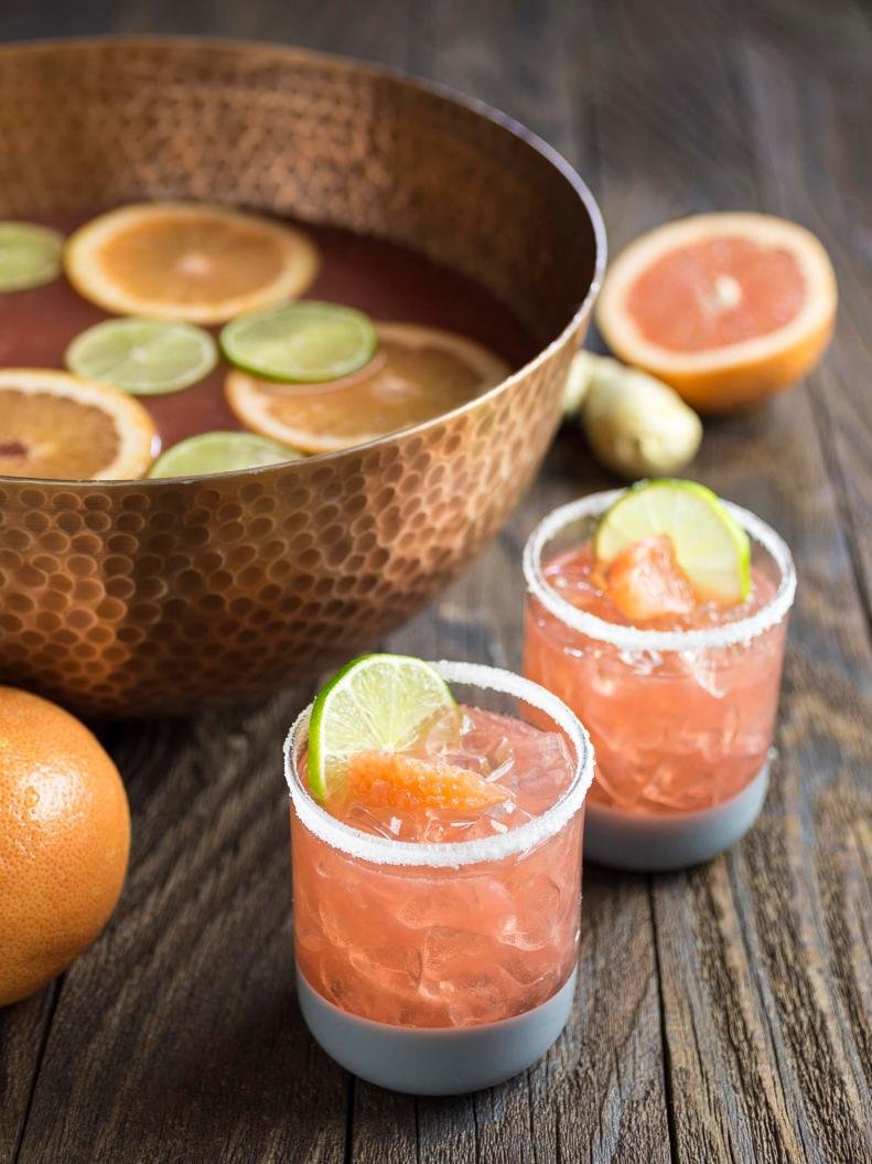 Ginger Grapefruit Bourbon Sour
1 part sugar sugar
2 parts water
ginger, grated
1.5 parts lime juice
.5 parts lemon juice
3 parts grapefruit juice
2 parts bourbon
Fresh grapefruit and lime slices for garnish, if desired