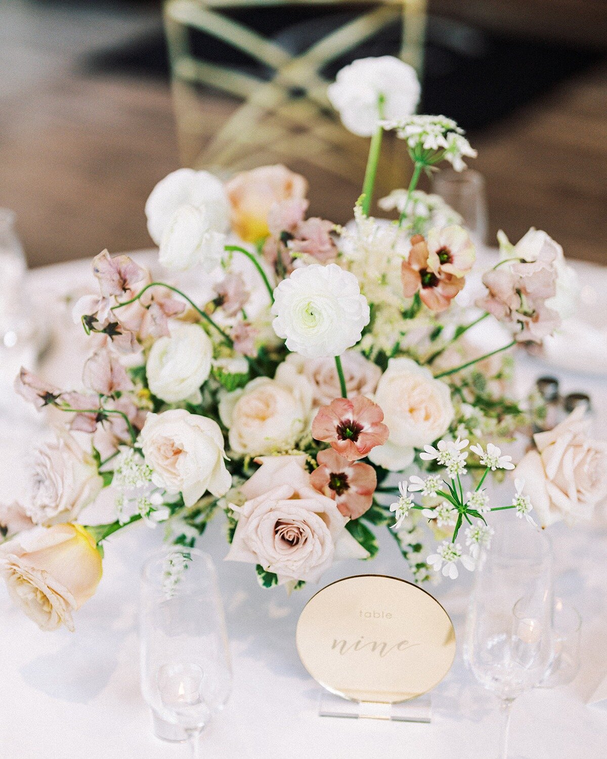 We can't resist the soft pink details from Katie and Tim's wedding &ndash; and it looks like they were thrilled too! 🥰

Photography by @laurenleephotography
Planned by @aisleandco 
Catered by @togethercoevents 
Cake and Desserts by @sadiebabysweets 